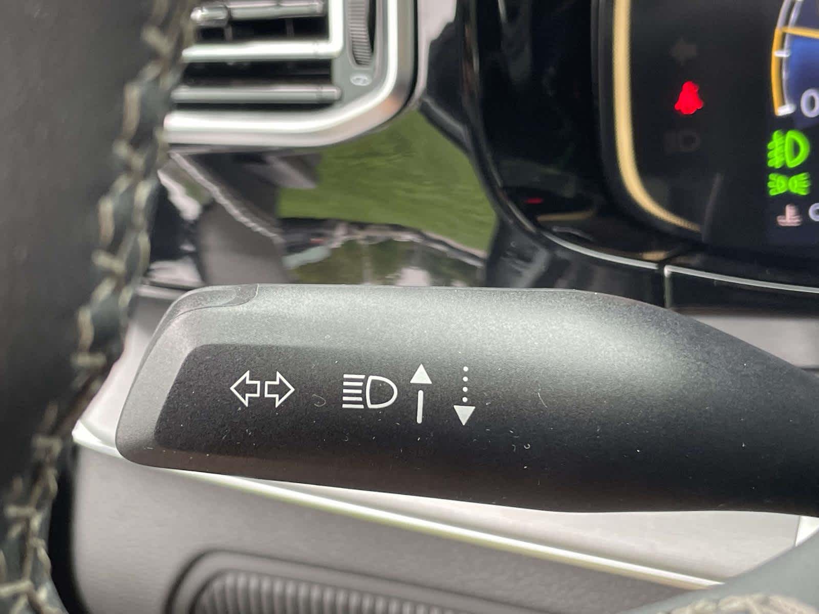2023 Jeep Wagoneer Series II Carbide Silver Zynith at Solomon Chevrolet