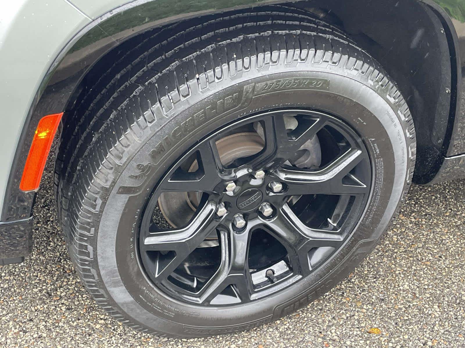 2023 Jeep Wagoneer Series II Carbide Silver Zynith at Solomon Chevrolet