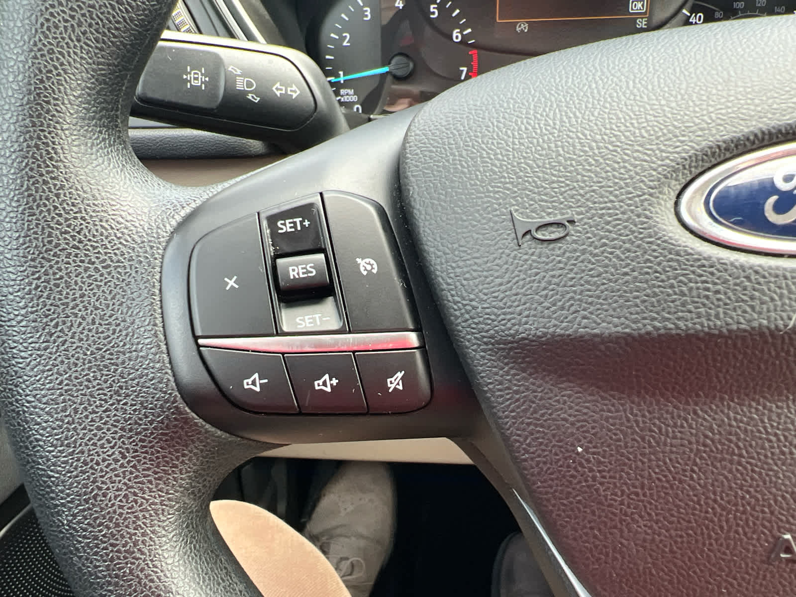 2020 Ford Escape SE - 5