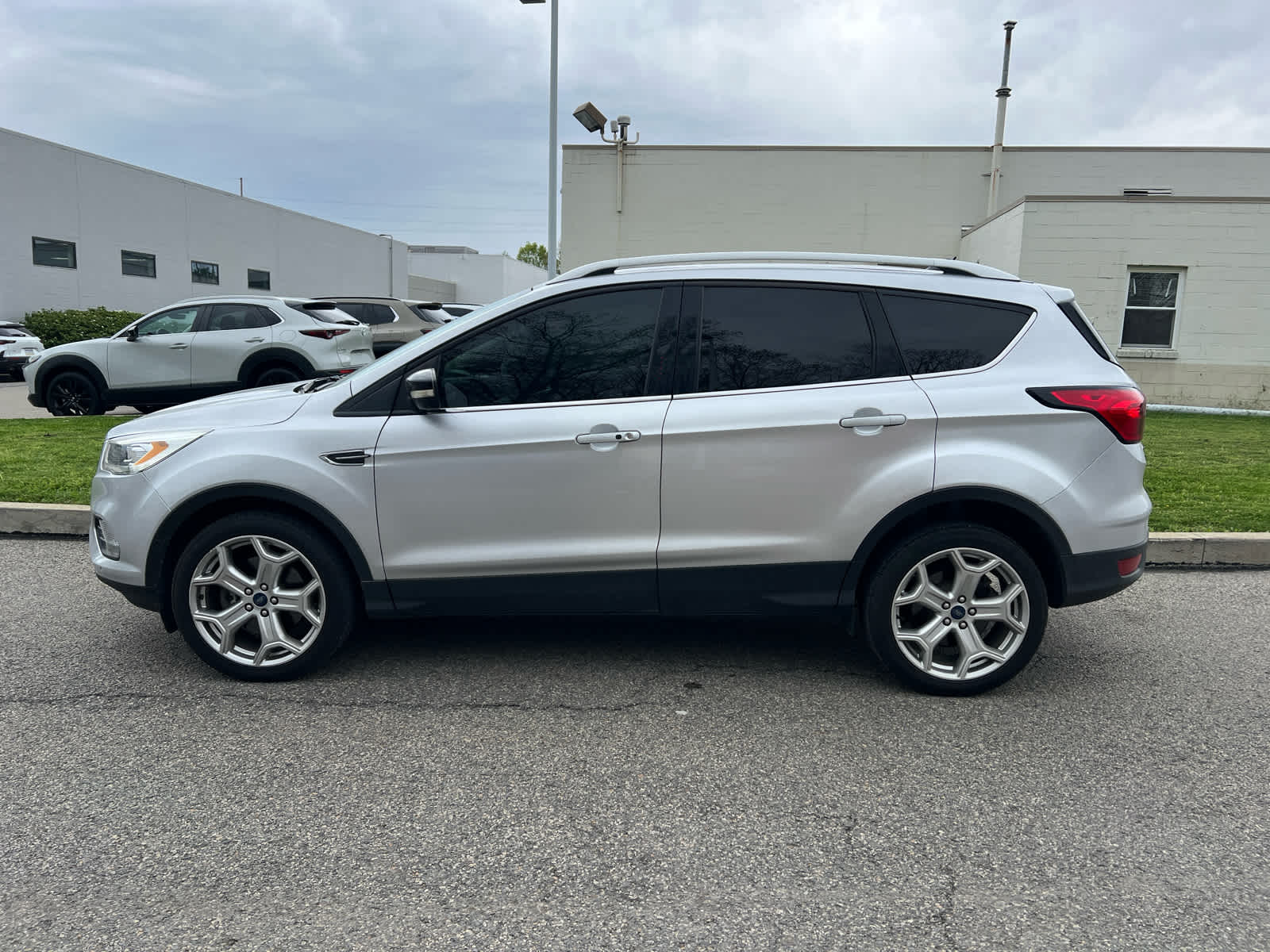 2019 Ford Escape Titanium - 1