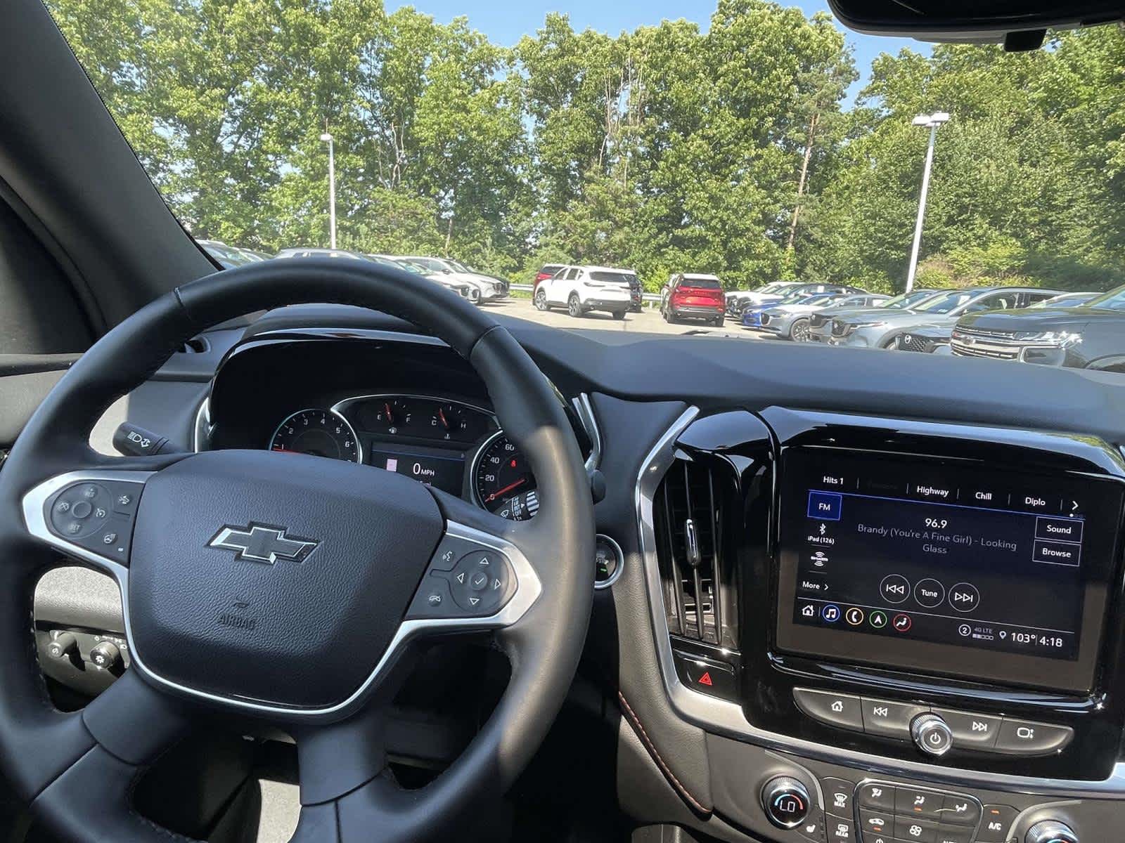 2023 Chevrolet Traverse RS - 1