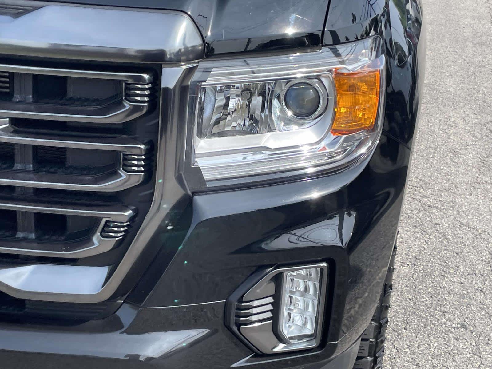 2022 GMC Canyon 4WD AT4 w/Cloth Onyx Black at Rick Weaver GMC