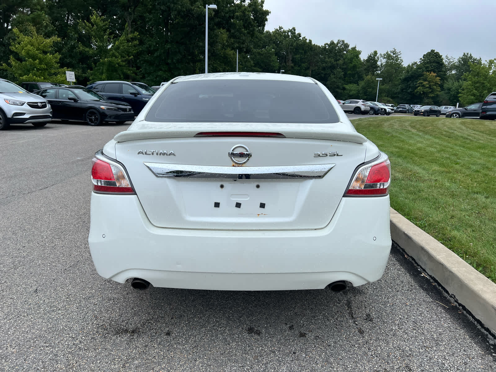 2015 Nissan Altima 3.5 SL Pearl White at Cochran Mazda