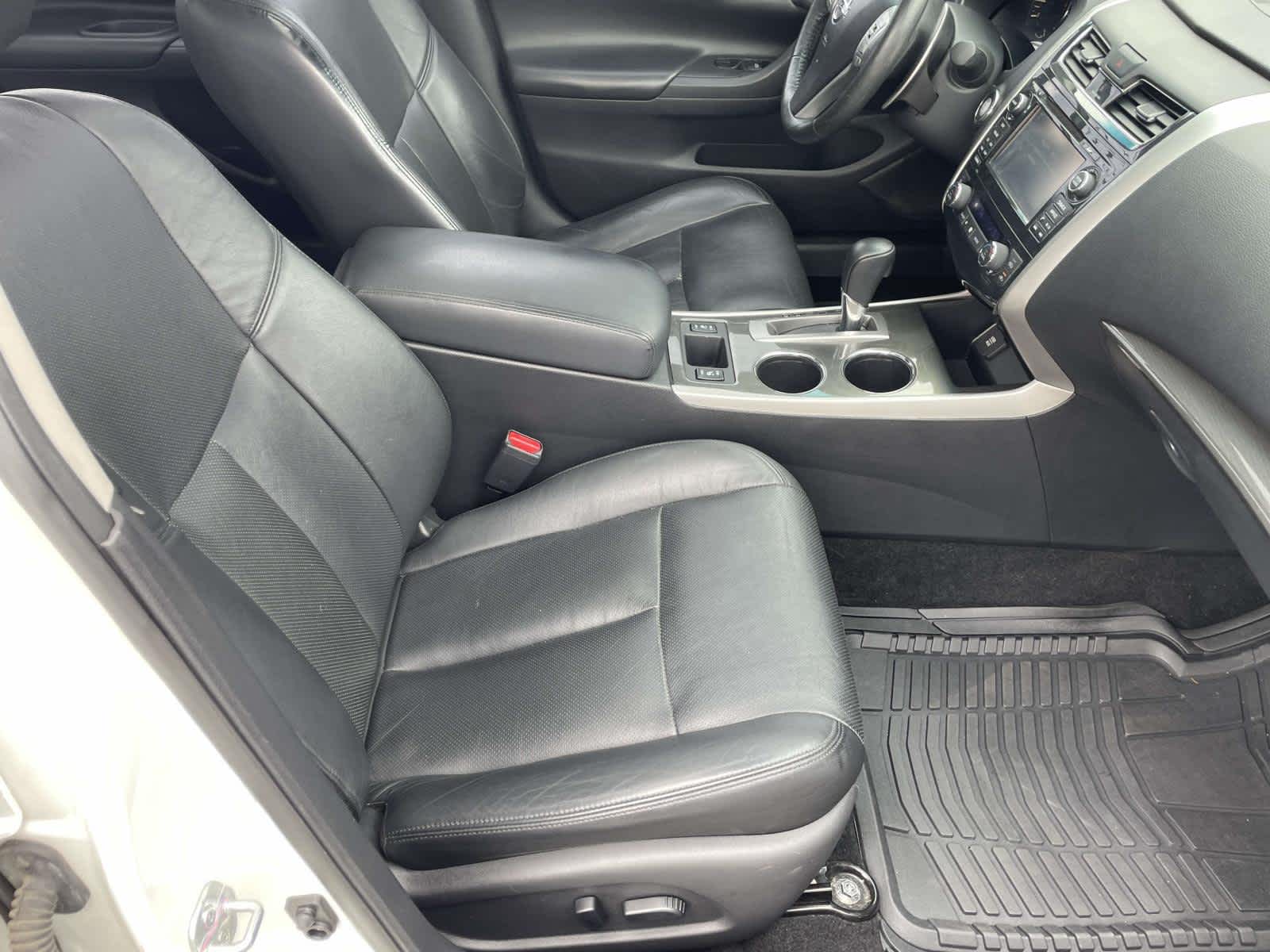 2015 Nissan Altima 3.5 SL Pearl White at Cochran Mazda
