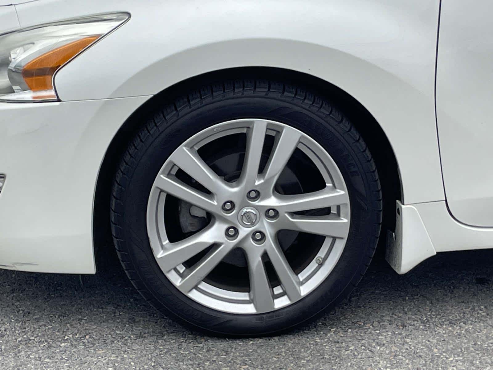 2015 Nissan Altima 3.5 SL Pearl White at Cochran Mazda