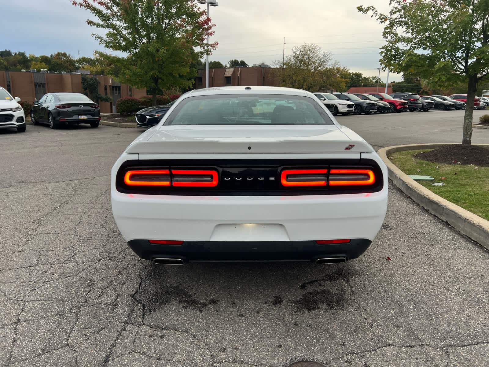2020 Dodge Challenger photo 4 of 18