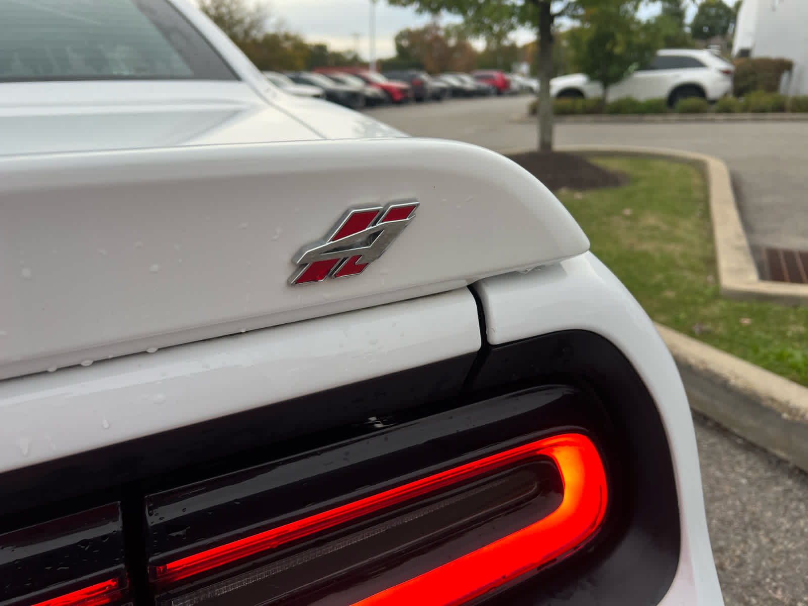 2020 Dodge Challenger photo 5 of 18