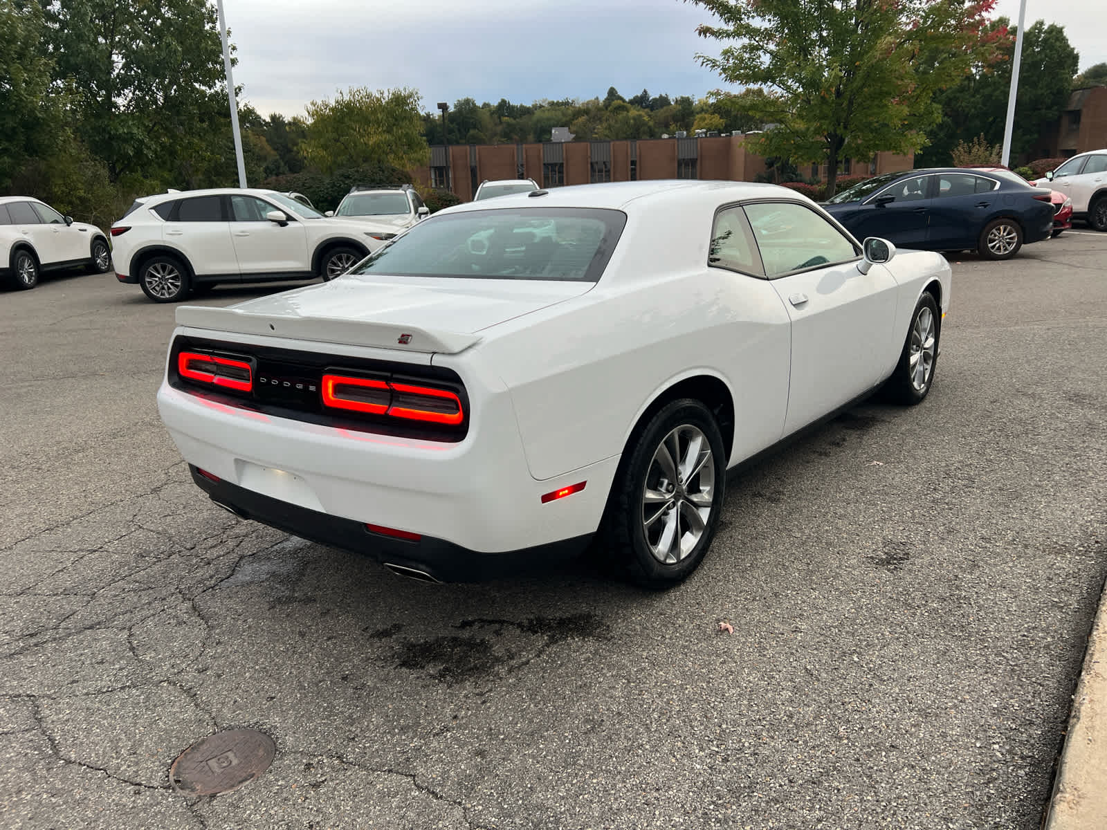 2020 Dodge Challenger photo 6 of 18