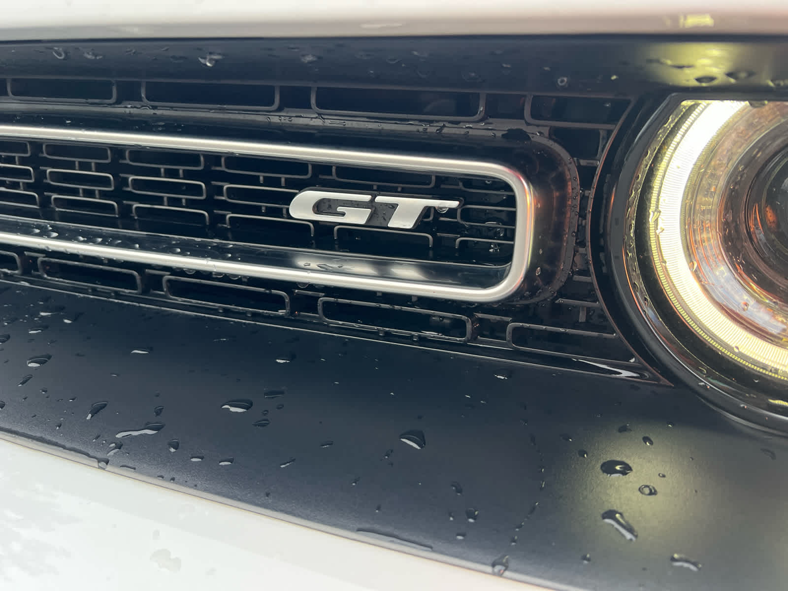 2020 Dodge Challenger photo 10 of 18