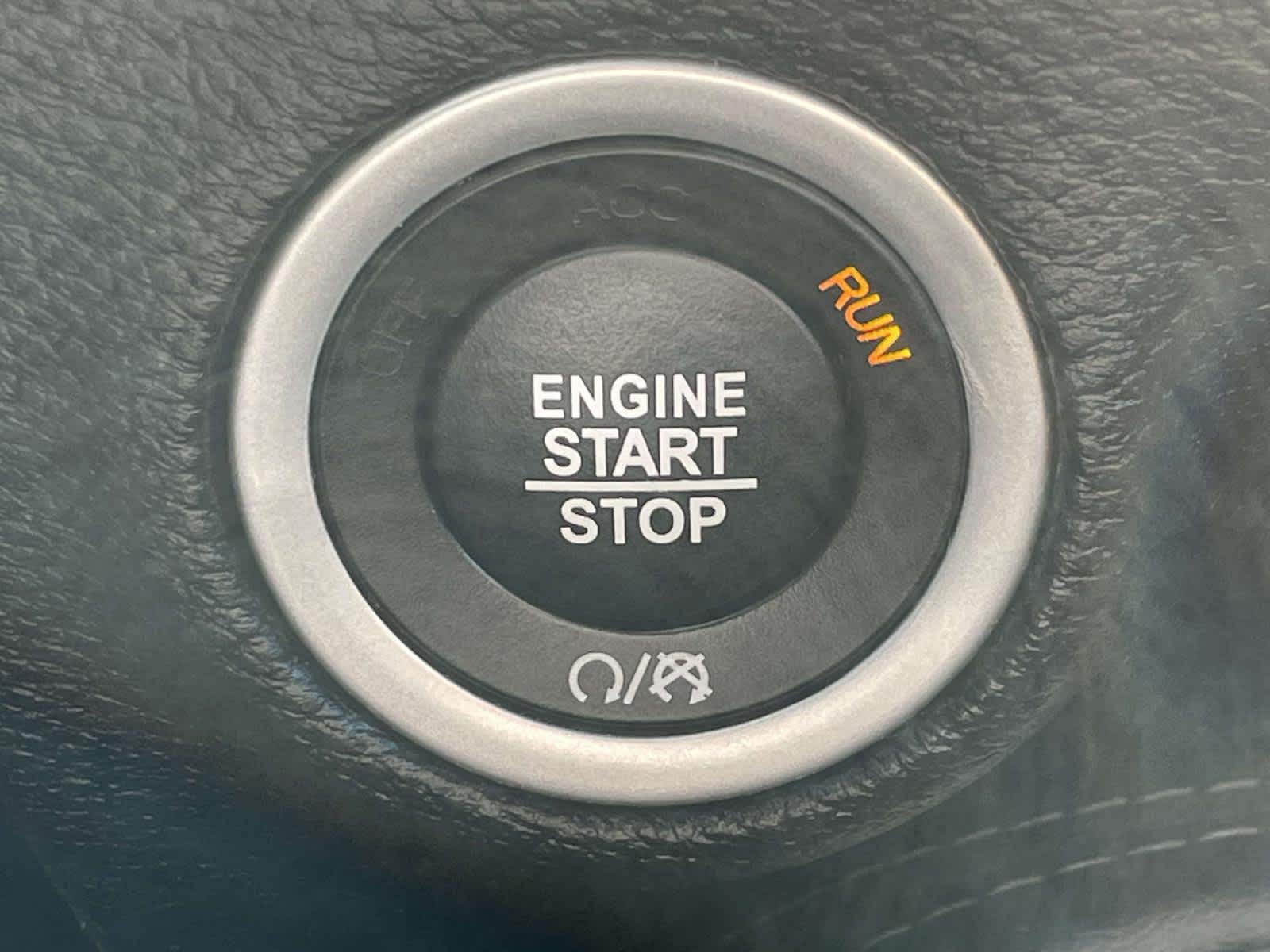 2020 Dodge Challenger photo 31 of 32