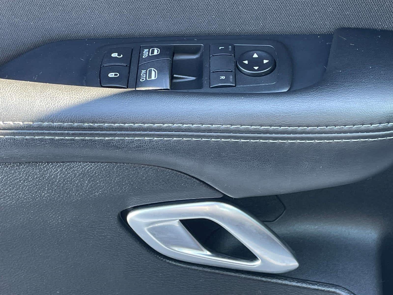 2020 Dodge Challenger photo 26 of 32