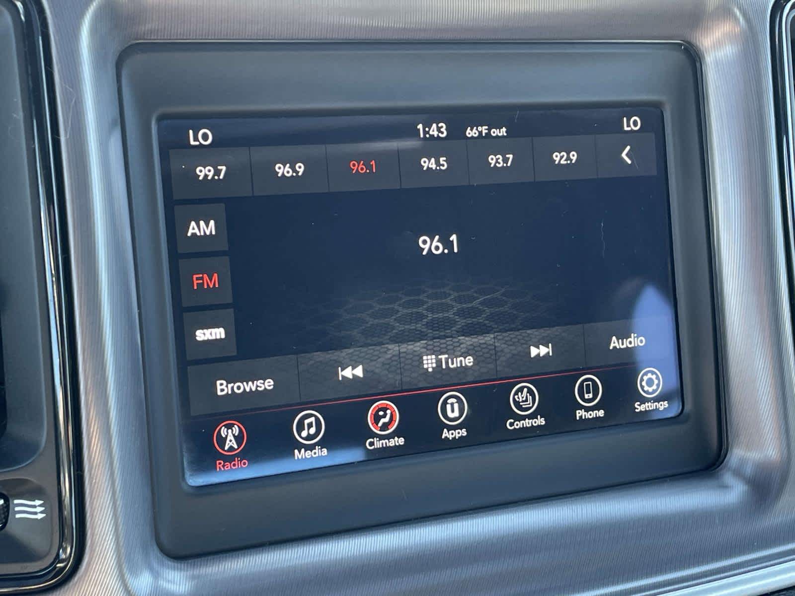 2020 Dodge Challenger photo 21 of 32