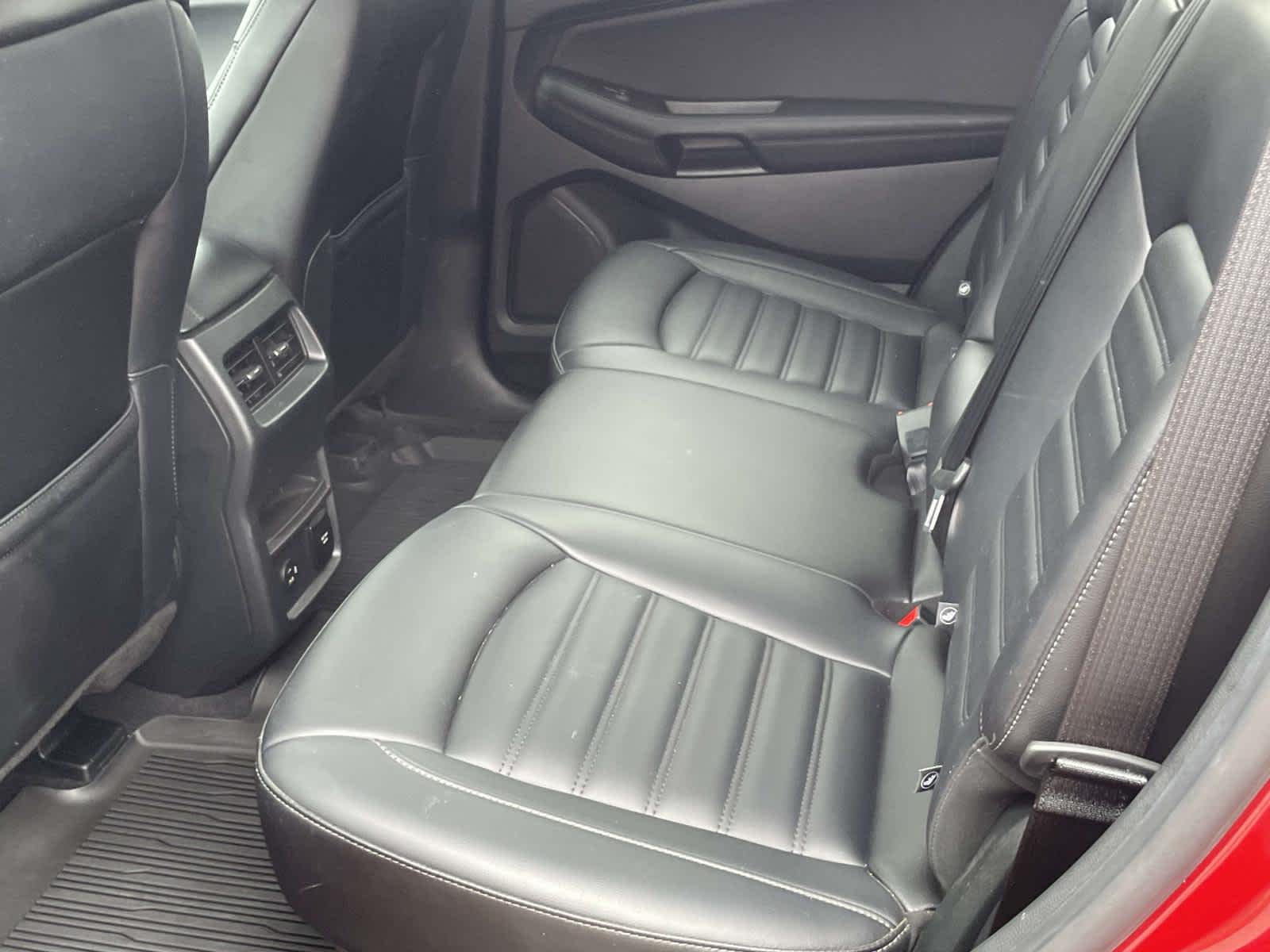 2022 Ford Edge SEL Rapid Red Metallic Tinted Clearcoat at Altoona Honda