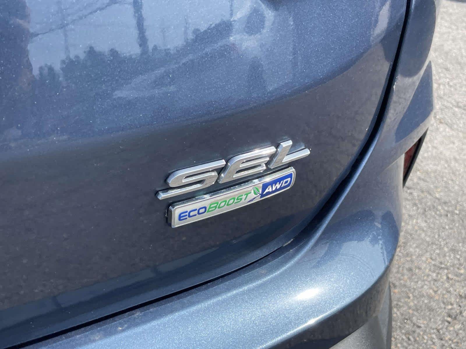 2019 Ford Edge SEL Blue Metallic at Woltz & Wind Ford
