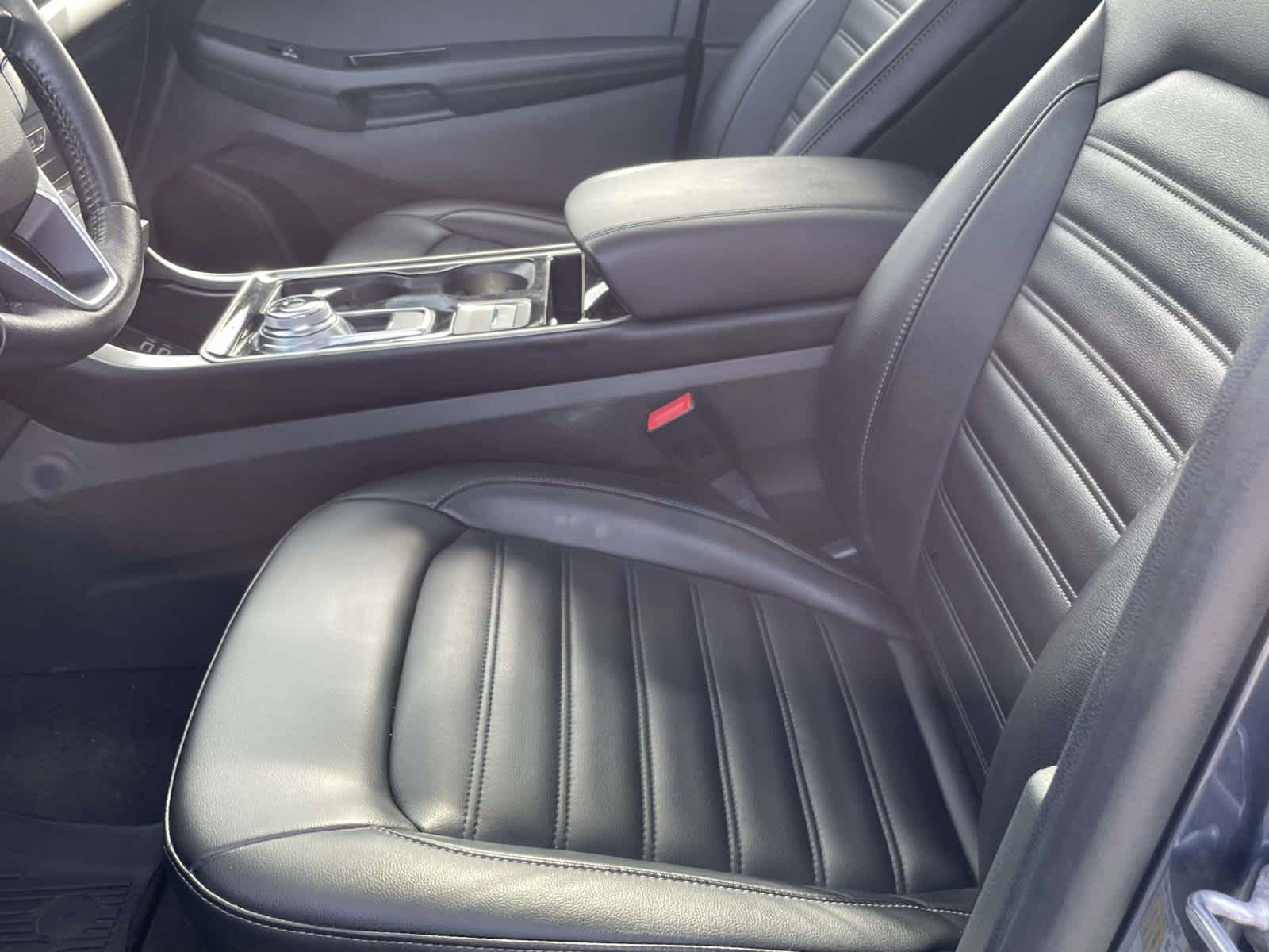 2019 Ford Edge SEL Blue Metallic at Woltz & Wind Ford