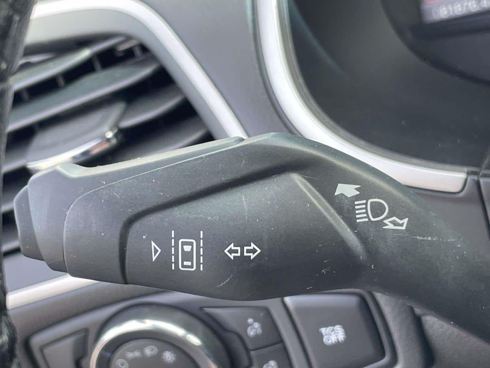 2019 Ford Edge SEL Blue Metallic at Woltz & Wind Ford