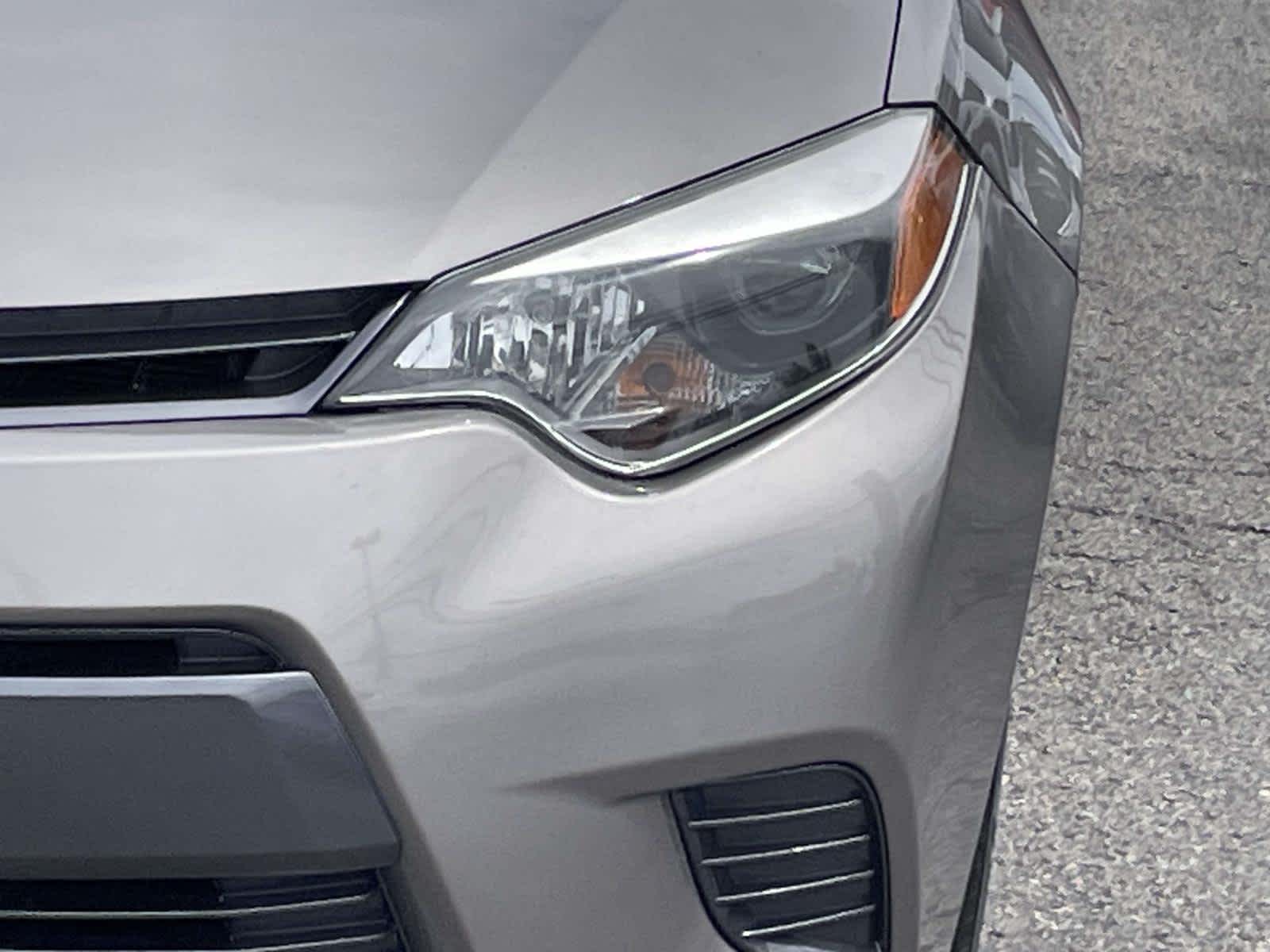 2015 Toyota Corolla LE - 8