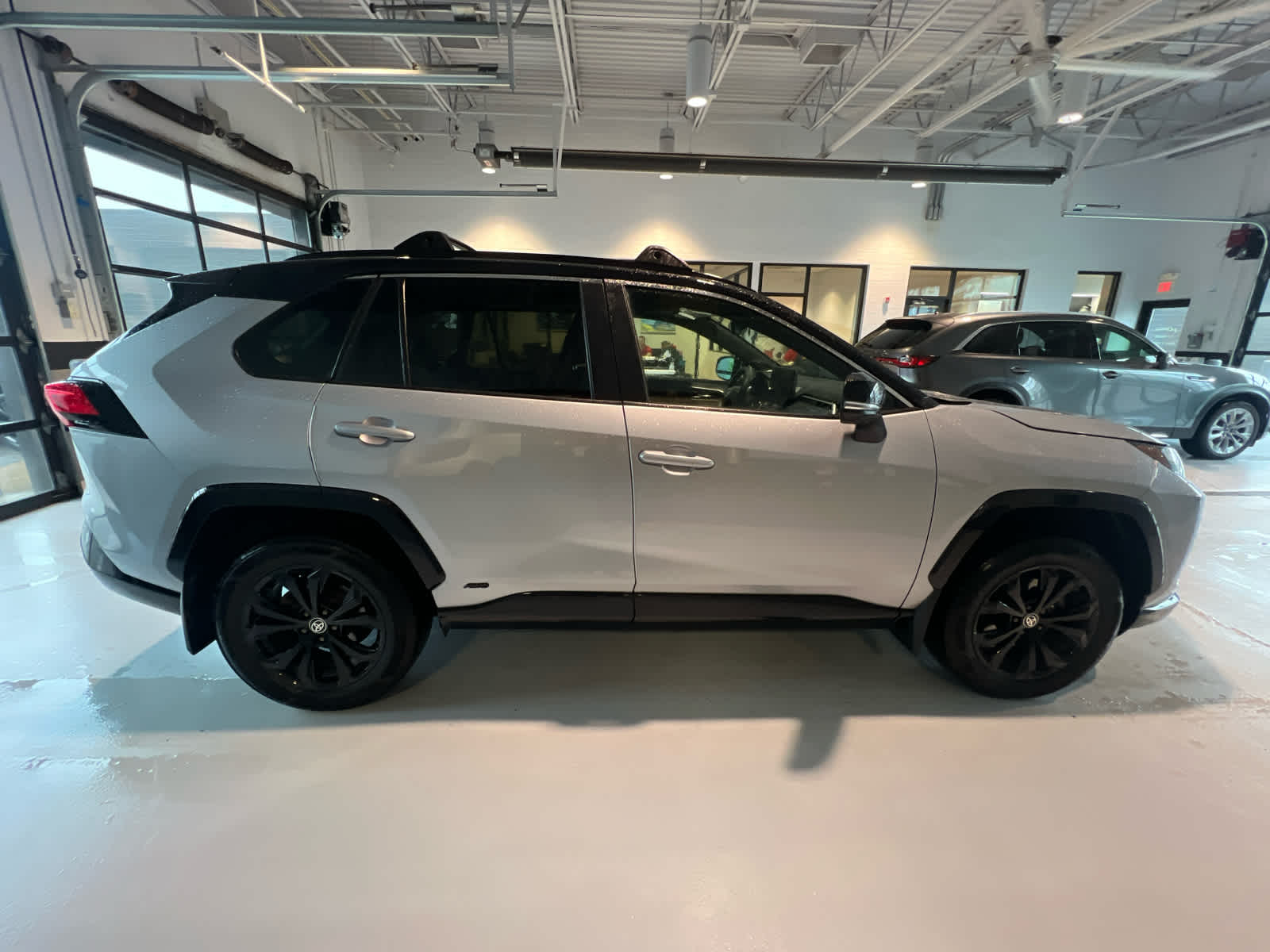 2024 Toyota RAV4 Hybrid XSE Silver Sky Metallic/Midnight Black Metallic at Altoona Honda