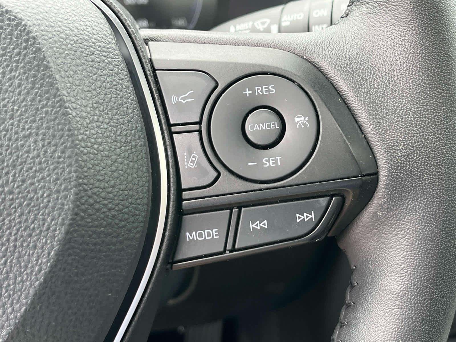2024 Toyota RAV4 Hybrid XSE Silver Sky Metallic/Midnight Black Metallic at Altoona Honda