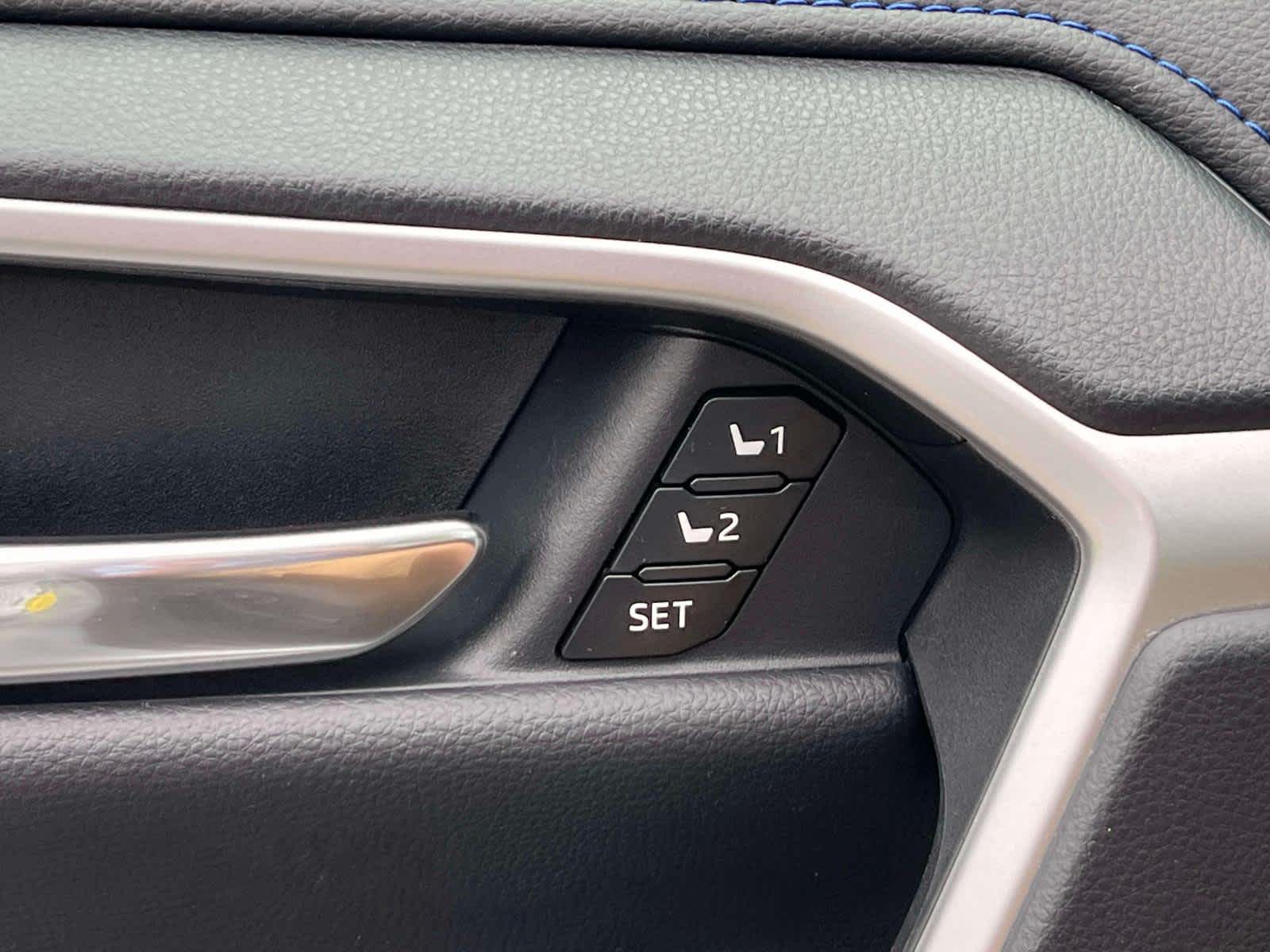 2024 Toyota RAV4 Hybrid XSE Silver Sky Metallic/Midnight Black Metallic at Altoona Honda