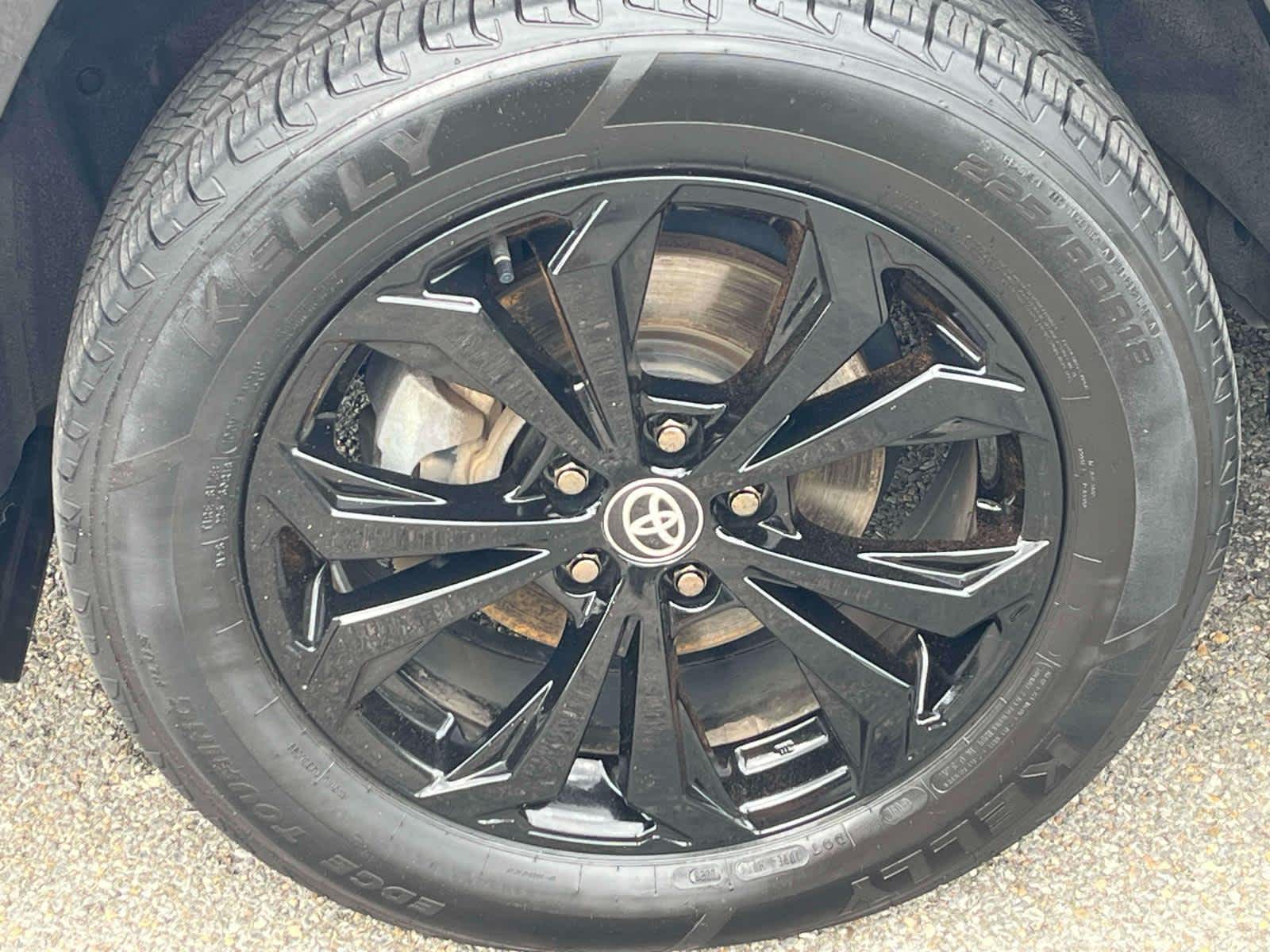 2024 Toyota RAV4 Hybrid XSE Silver Sky Metallic/Midnight Black Metallic at Altoona Honda