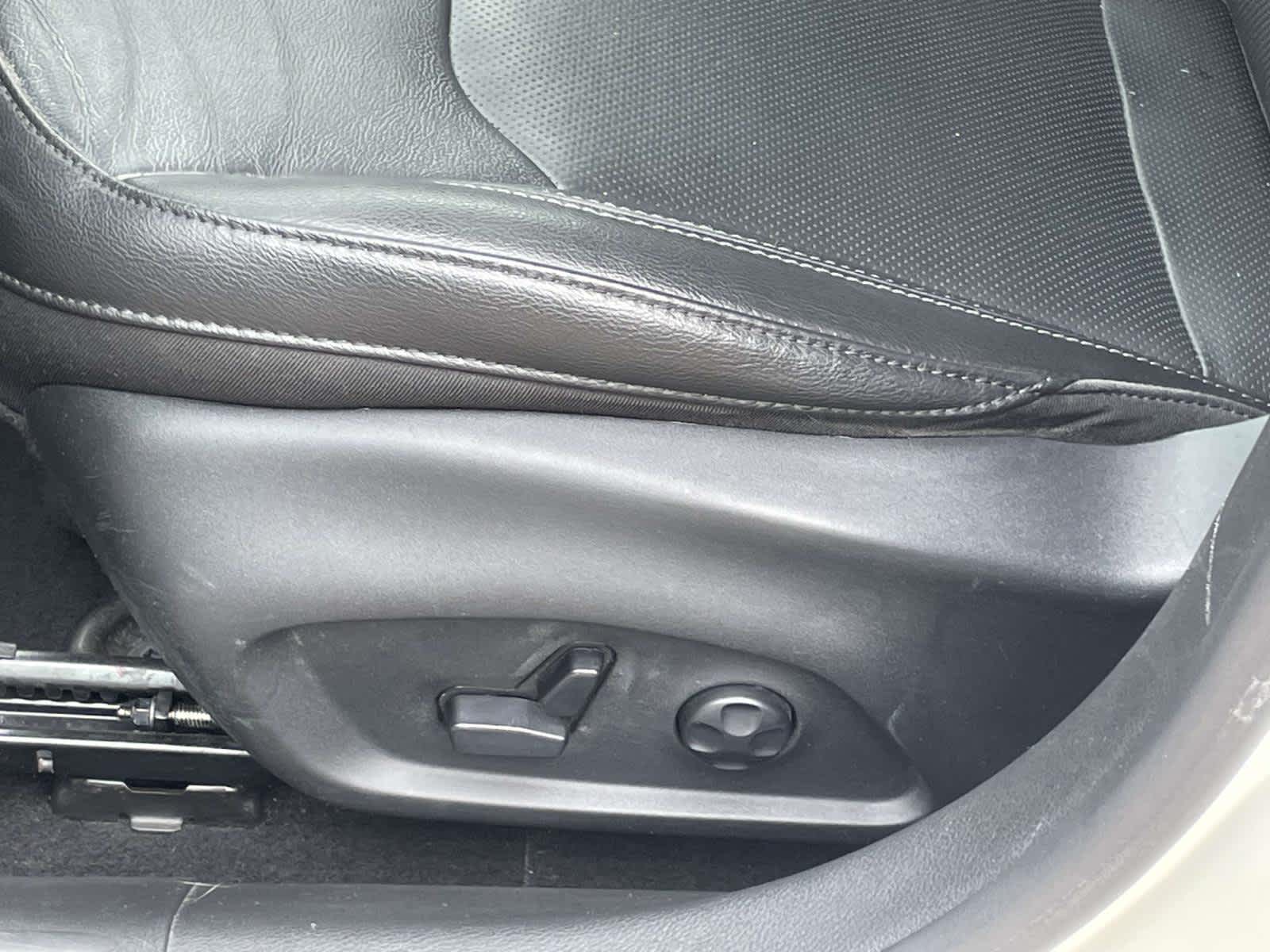 2019 Jeep Compass High Altitude Pearl White Tri-Coat at Three Rivers CJD