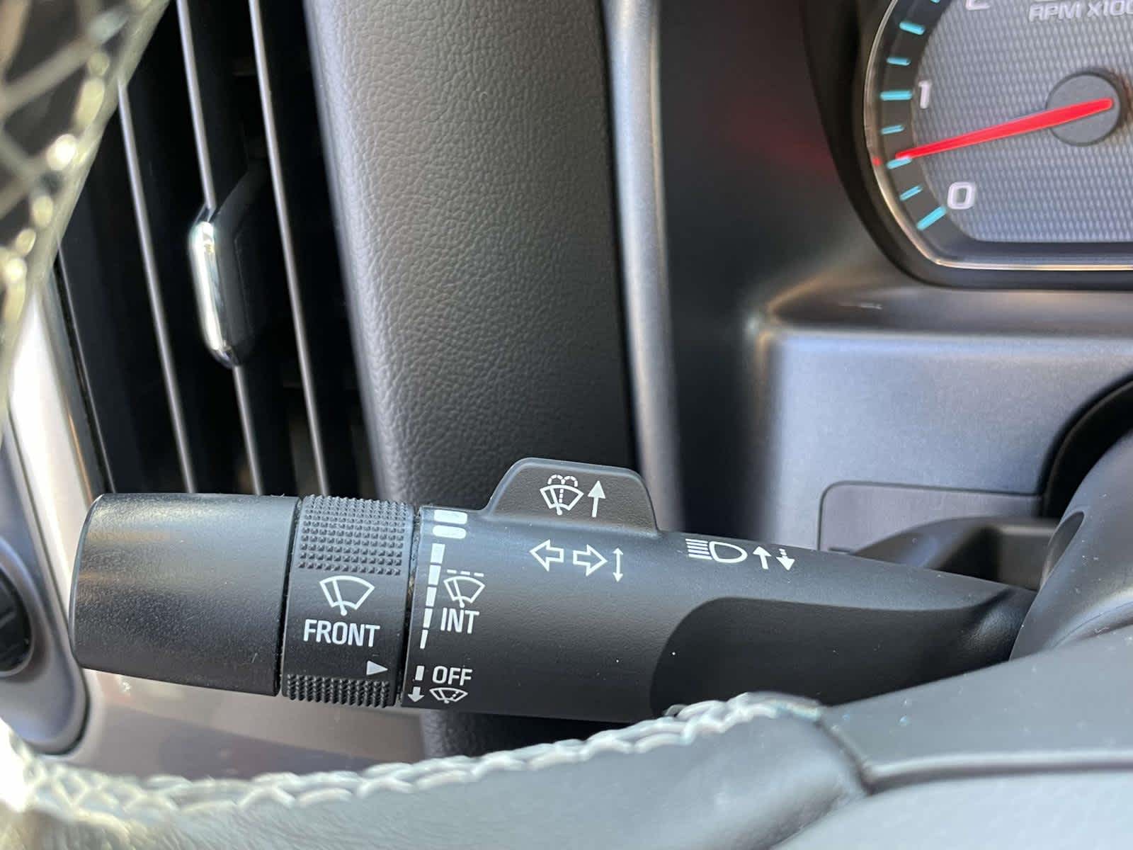 2018 Chevrolet Silverado 1500 photo 26 of 28
