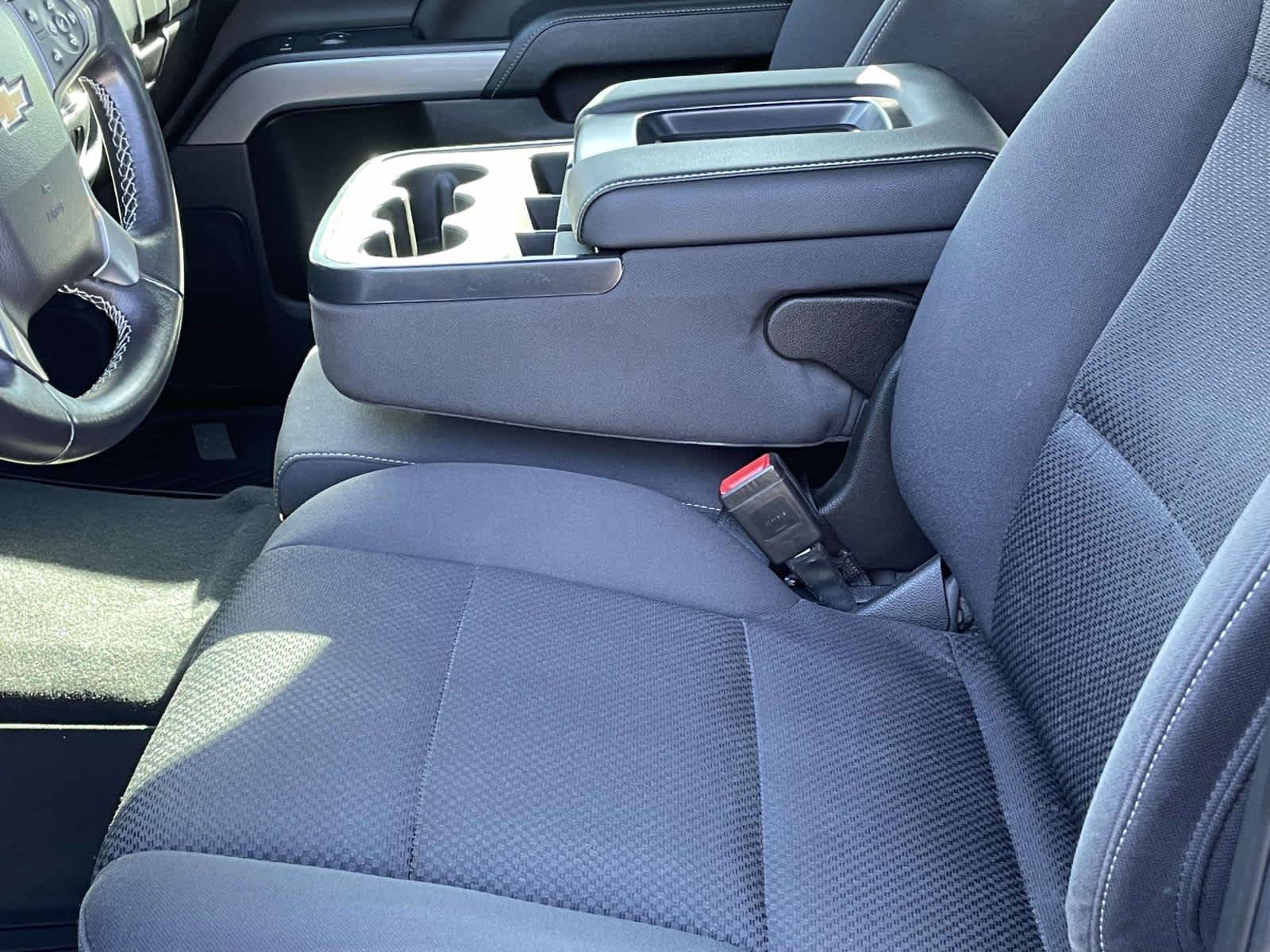 2018 Chevrolet Silverado 1500 photo 14 of 28