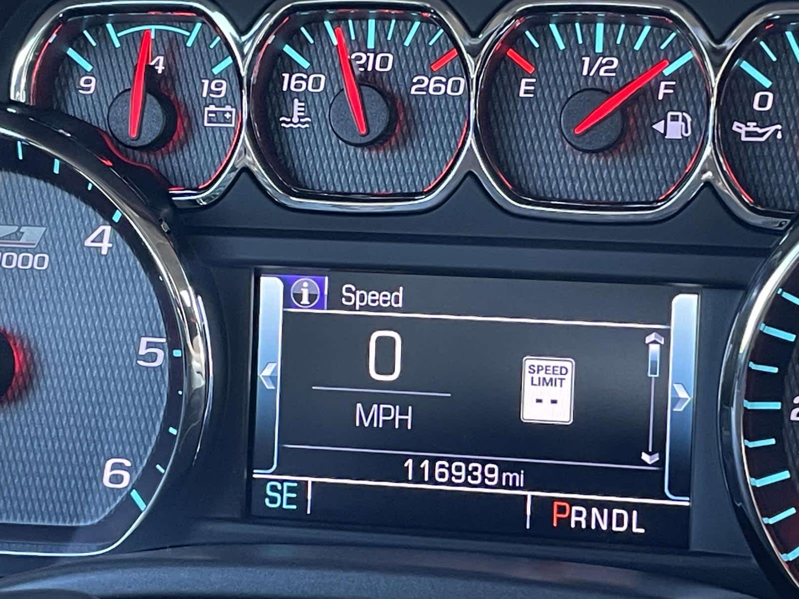 2018 Chevrolet Silverado 1500 photo 4 of 28