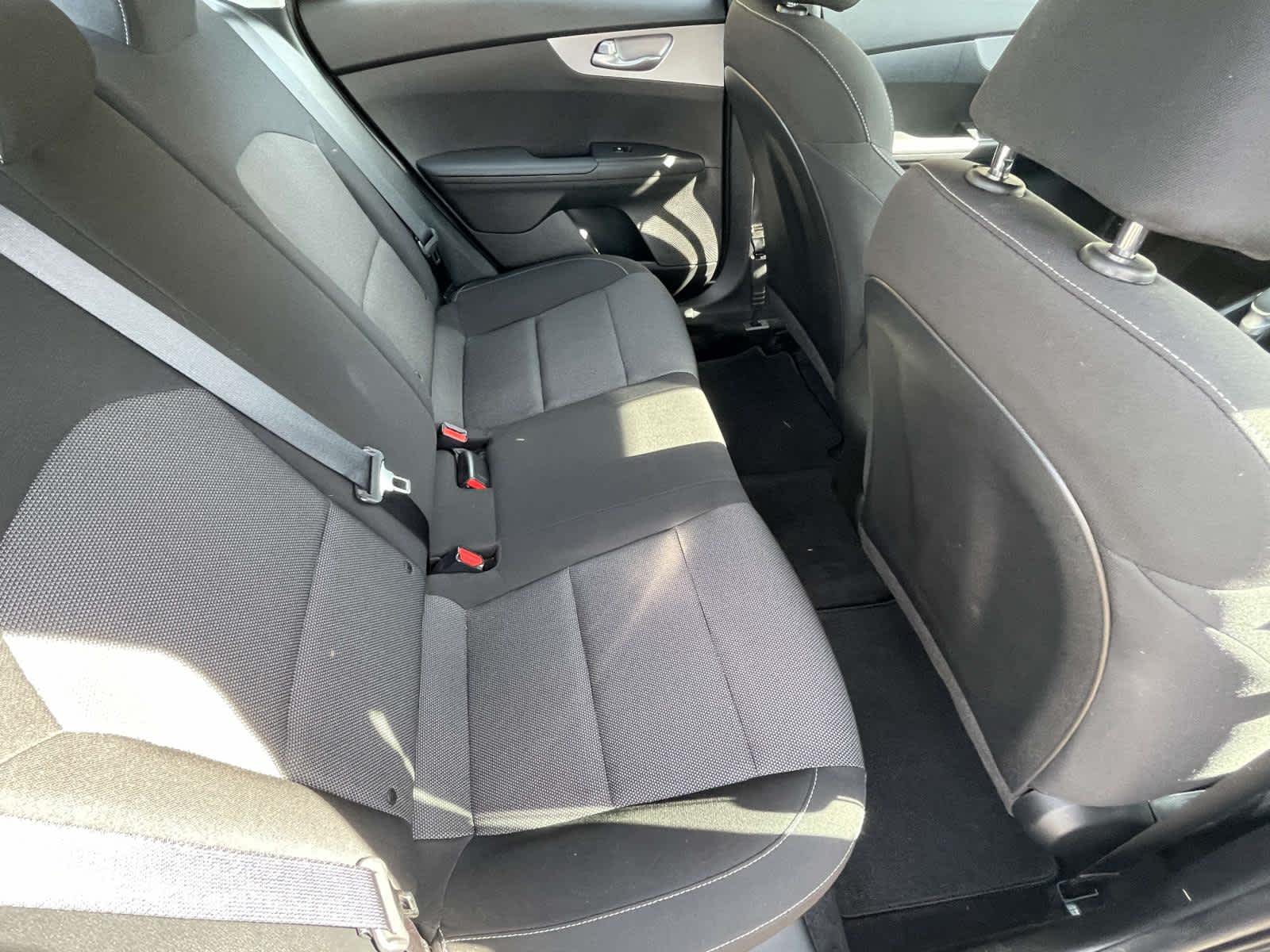 2023 Kia Forte photo 18 of 33