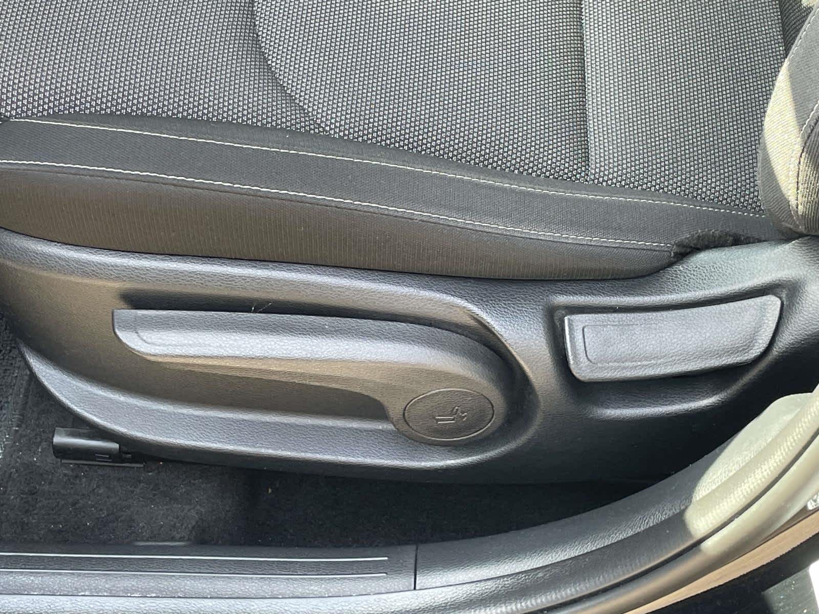 2023 Kia Forte photo 16 of 33