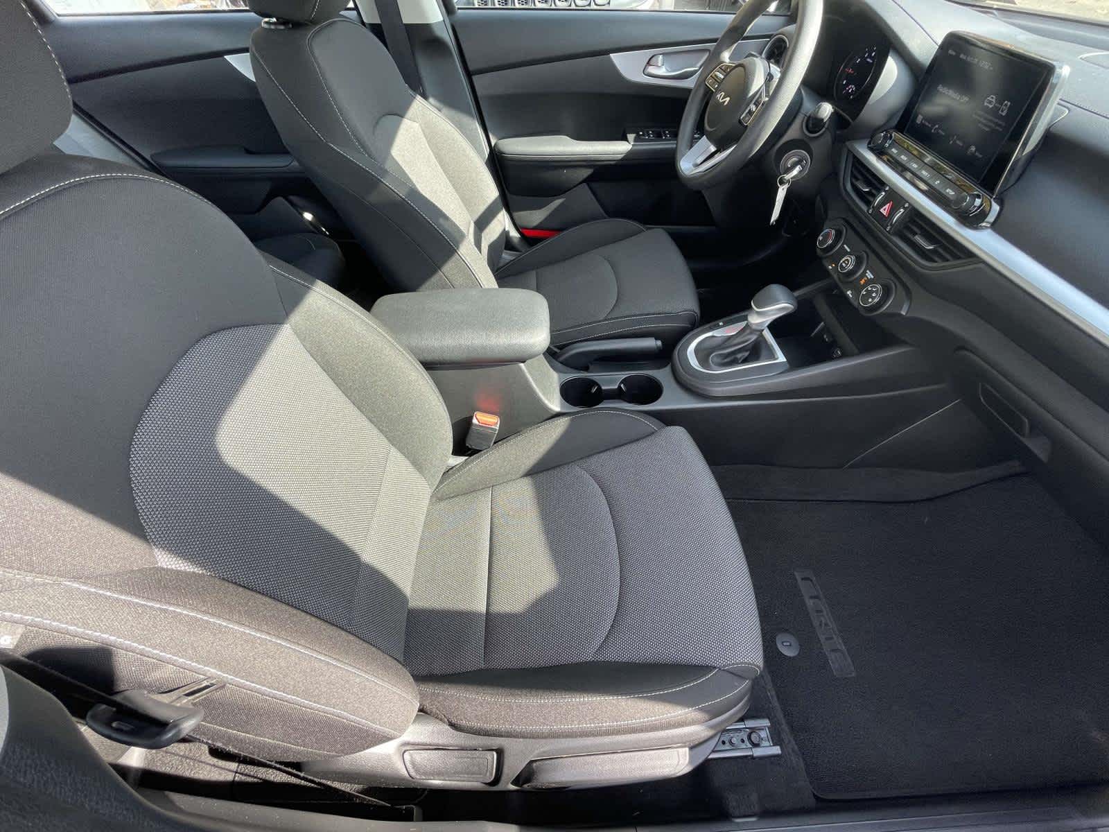 2023 Kia Forte photo 19 of 33