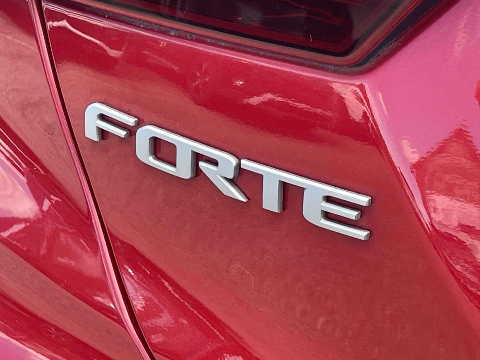 2024 Kia Forte photo 19 of 34