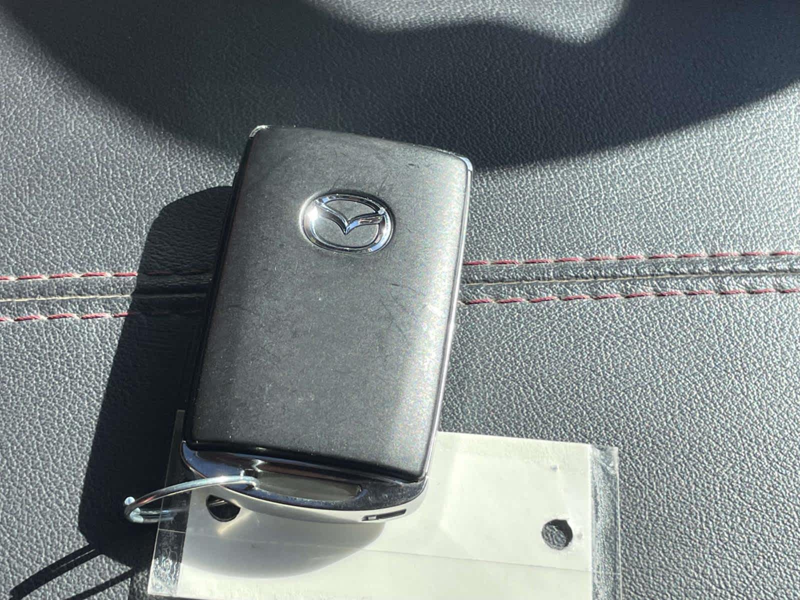 2024 Mazda CX-30 photo 4 of 33
