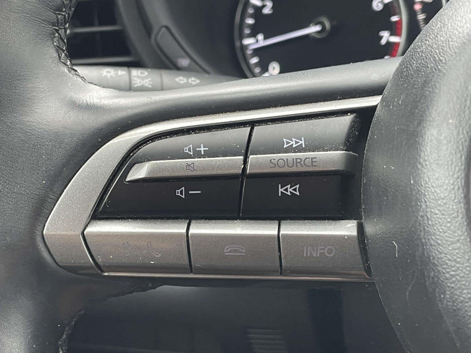 2022 Mazda CX-30 photo 31 of 36
