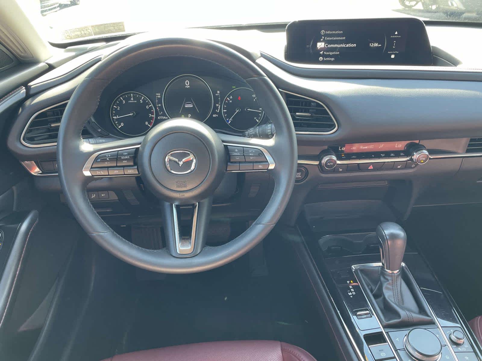 2024 Mazda CX-30 photo 2 of 36