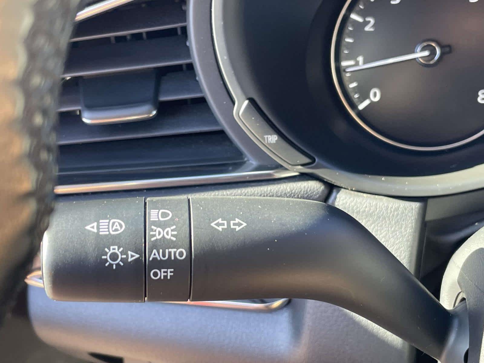2023 Mazda CX-30 photo 24 of 28