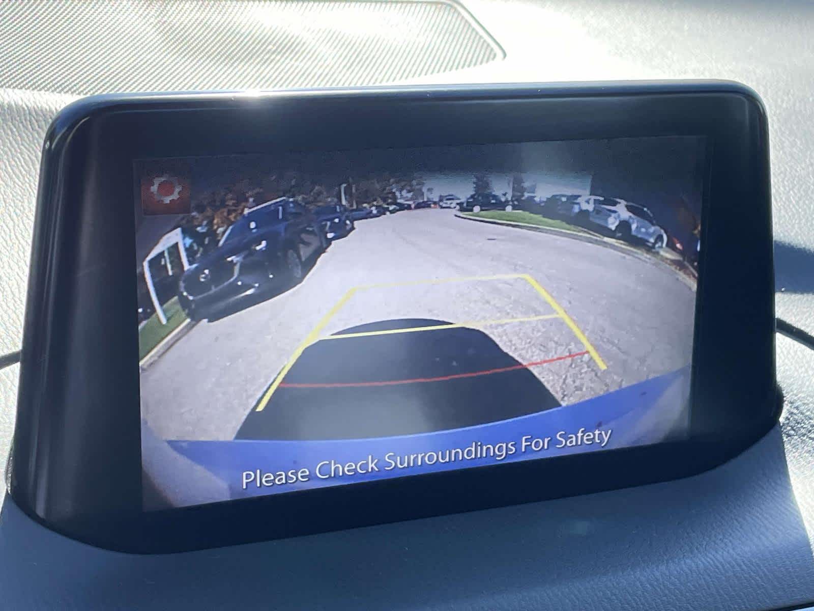 2018 Mazda Mazda3 4-Door photo 25 of 35