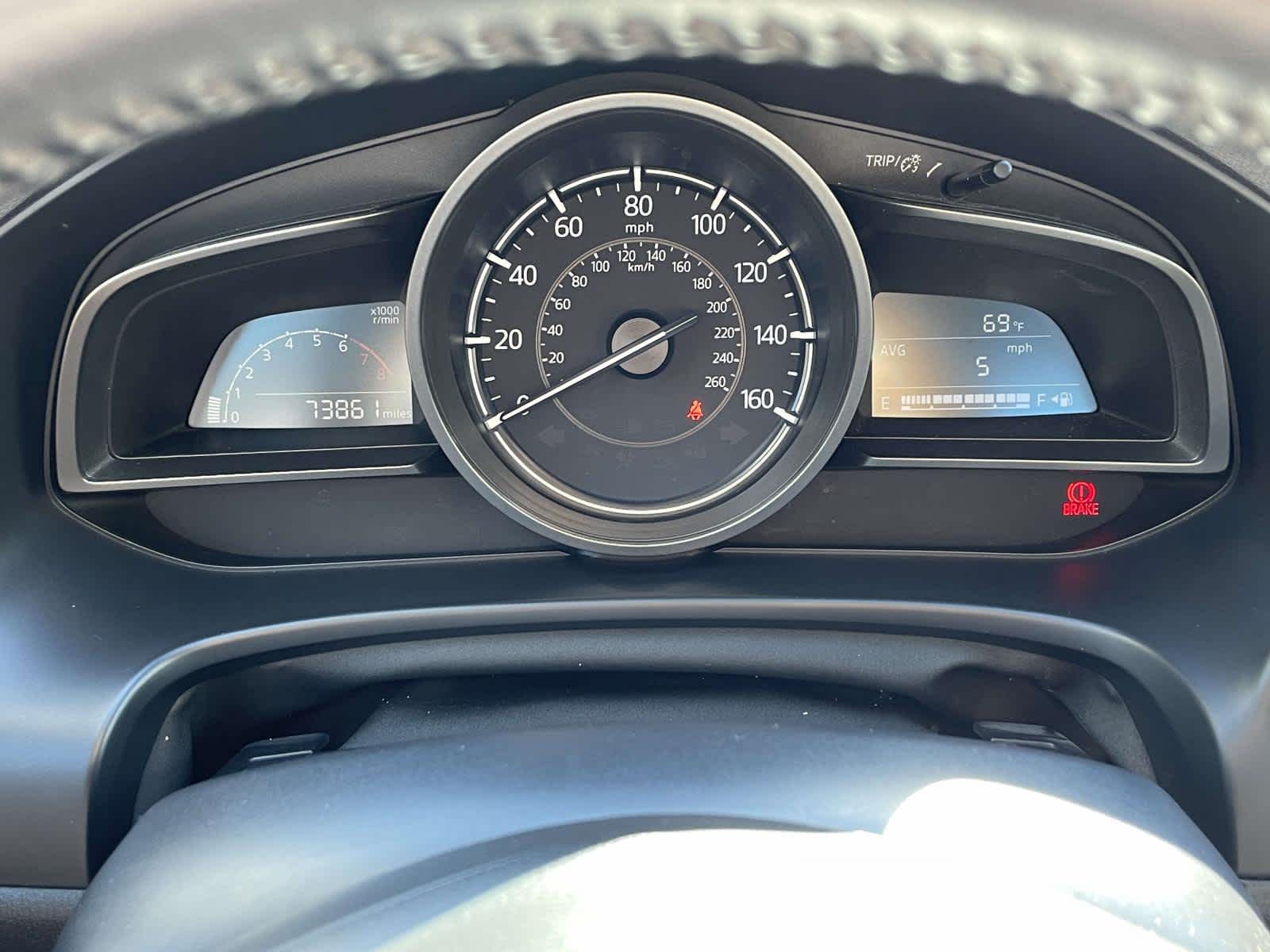 2018 Mazda Mazda3 4-Door photo 3 of 35