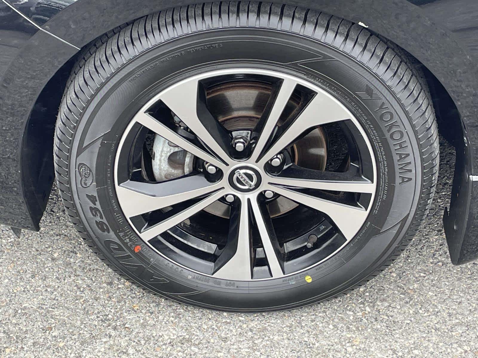 2020 Nissan Sentra photo 13 of 34