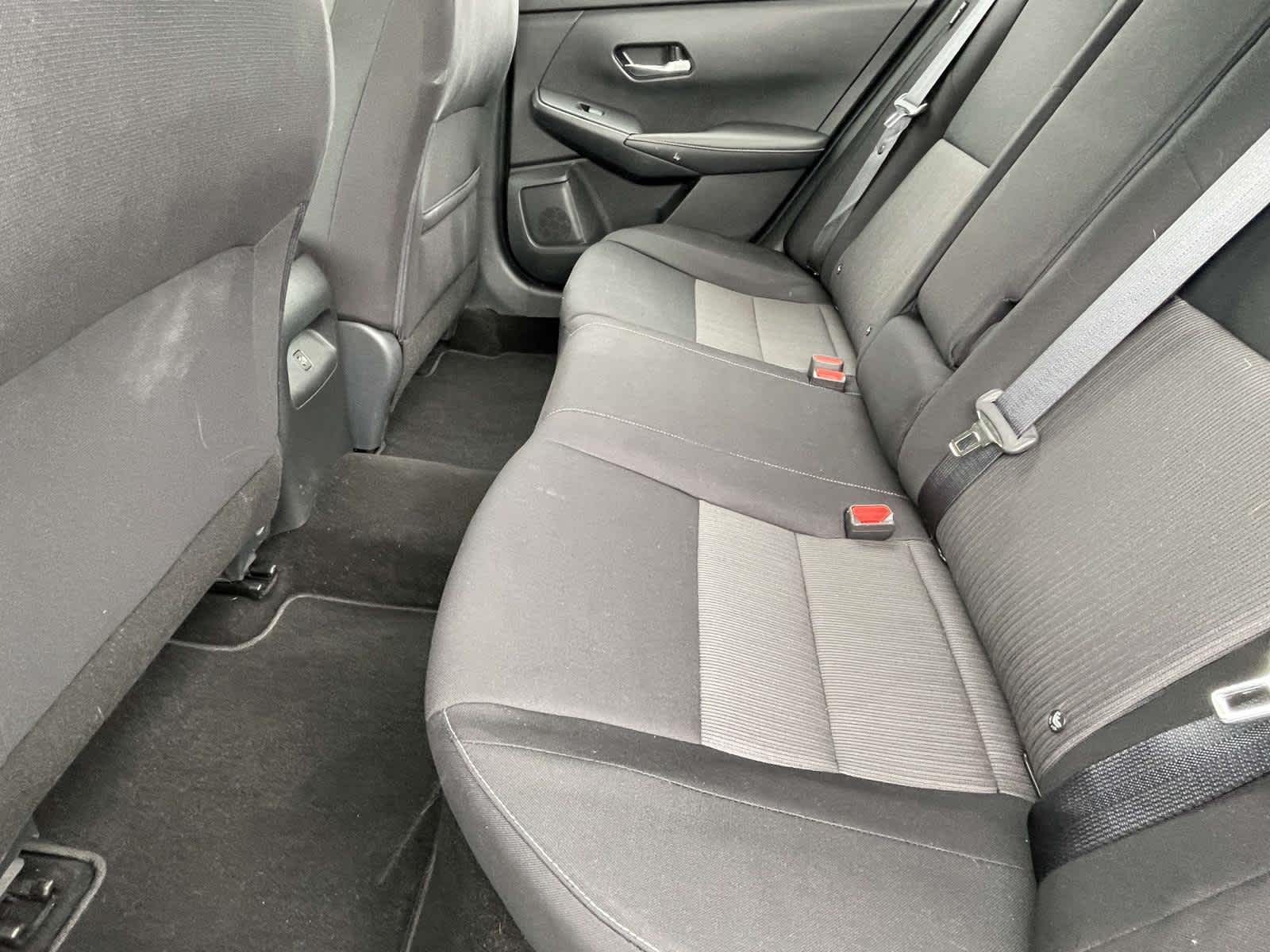 2020 Nissan Sentra photo 16 of 34