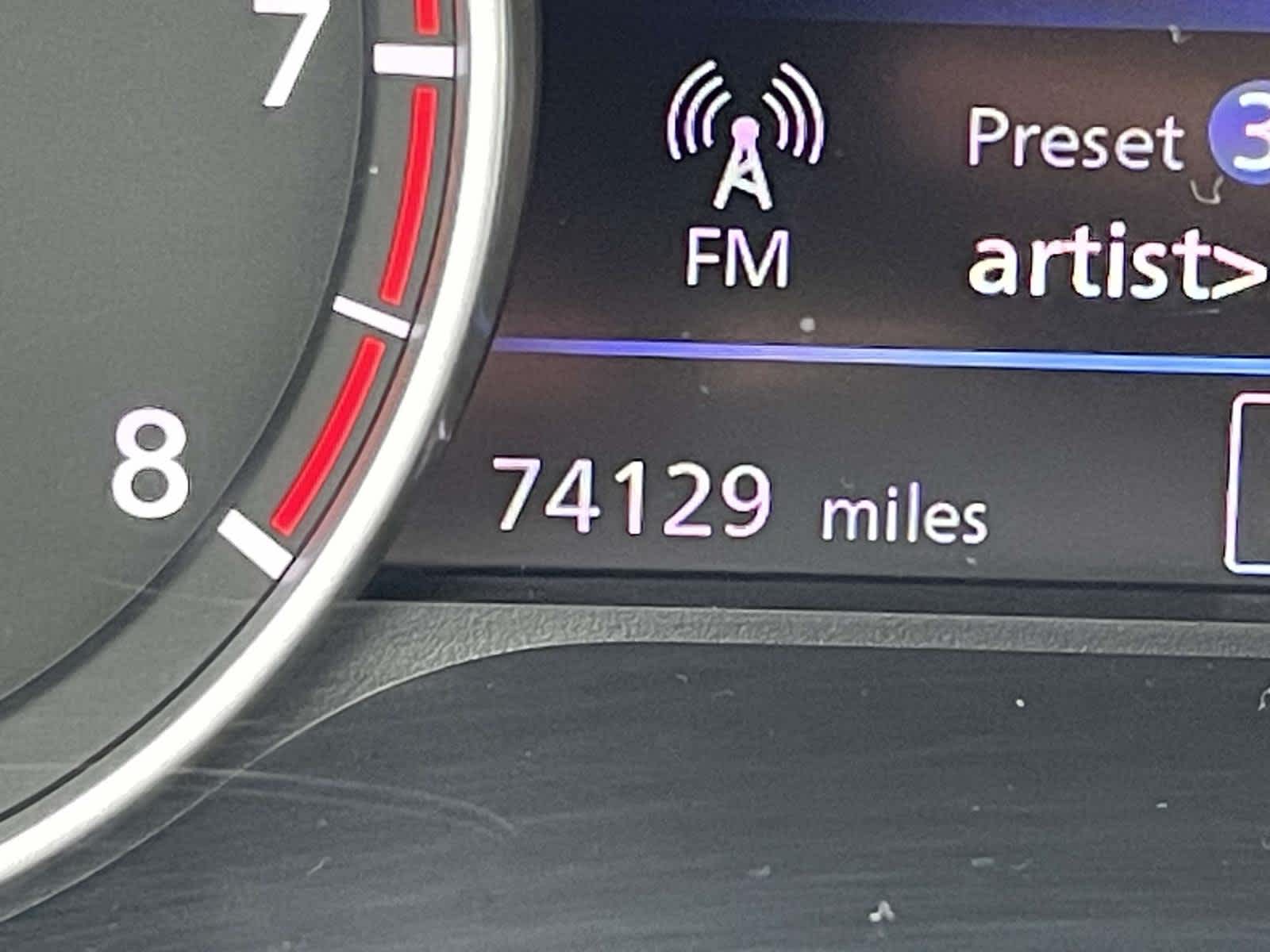 2020 Nissan Sentra photo 33 of 34