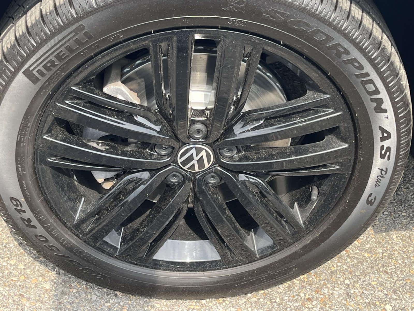 2022 Volkswagen Tiguan SE R-Line Black Platinum Gray Metallic at Diehl Automotive