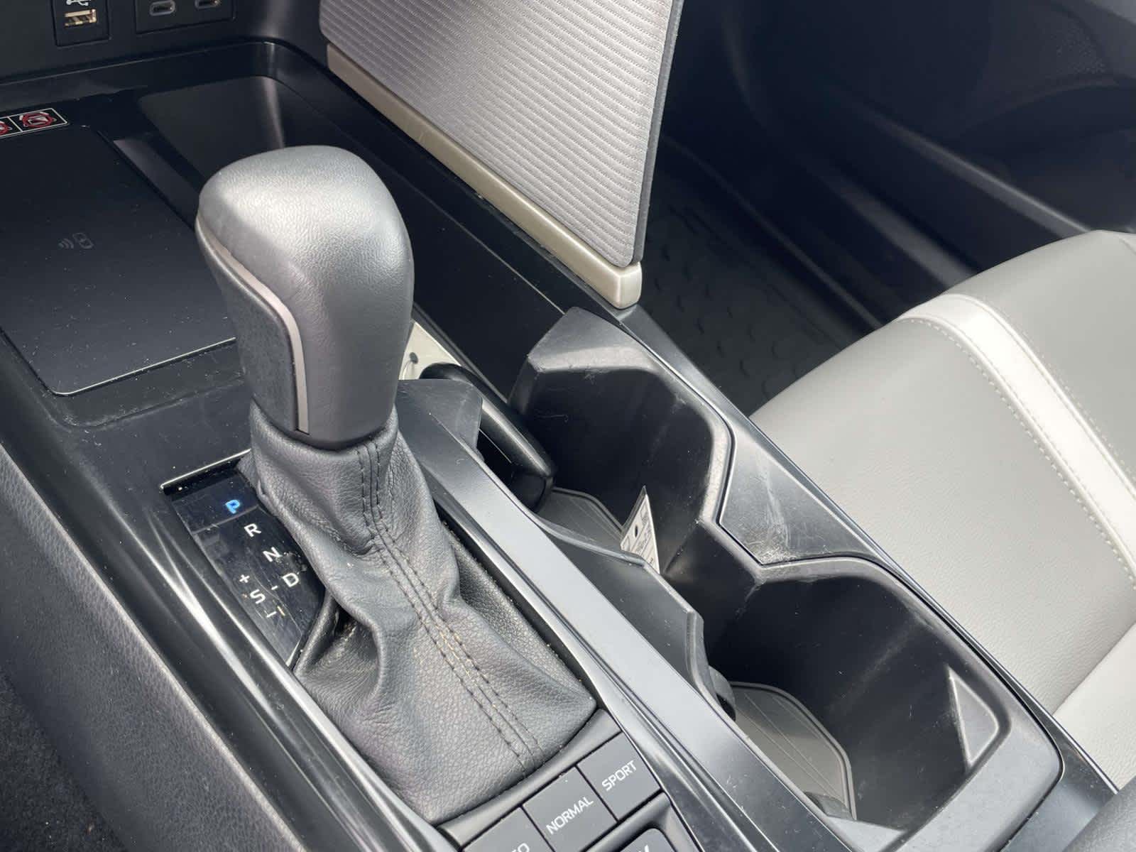 2025 Toyota Camry SE Ice Cap at Diehl Automotive