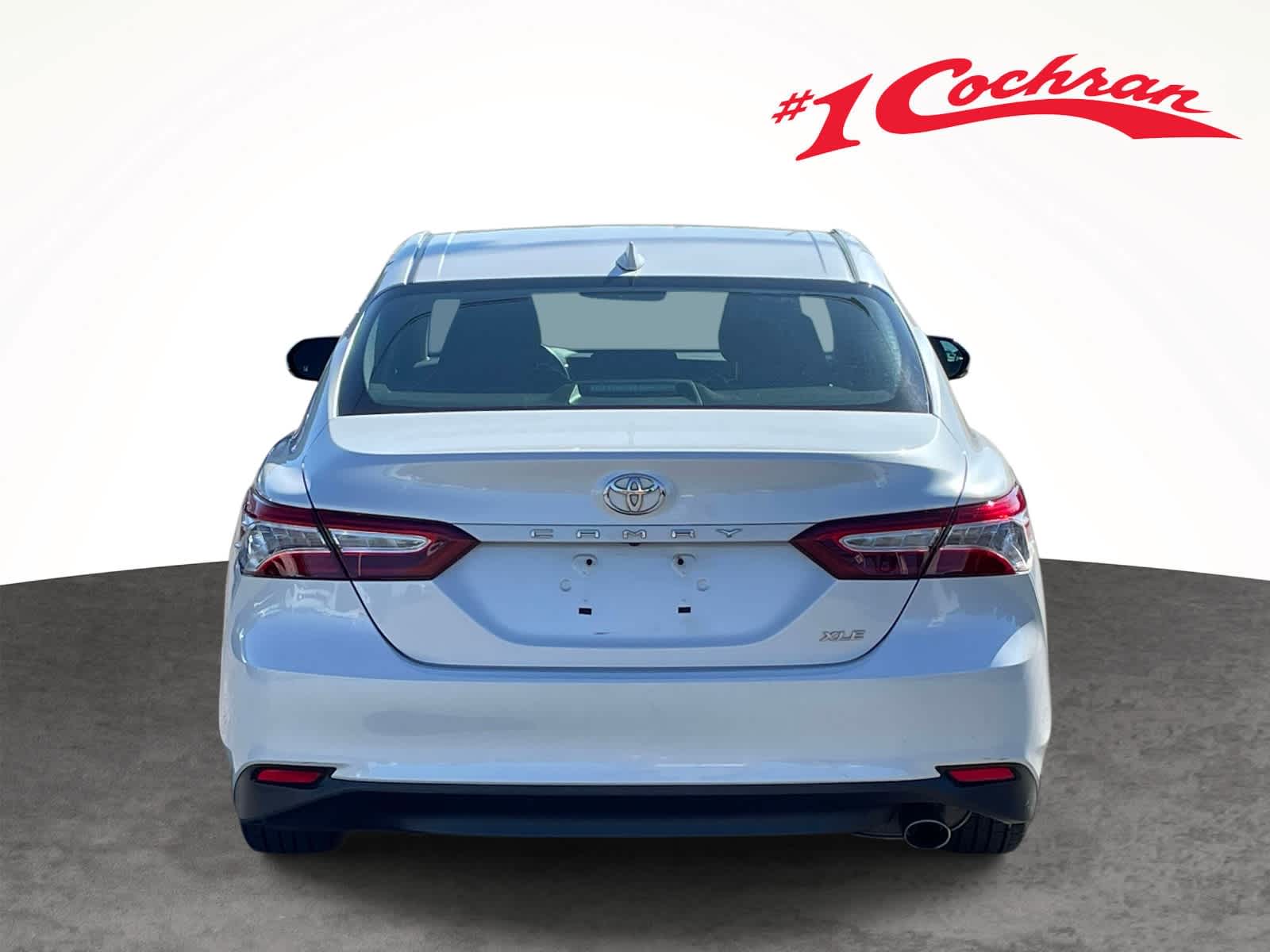 2020 Toyota Camry photo 8 of 35