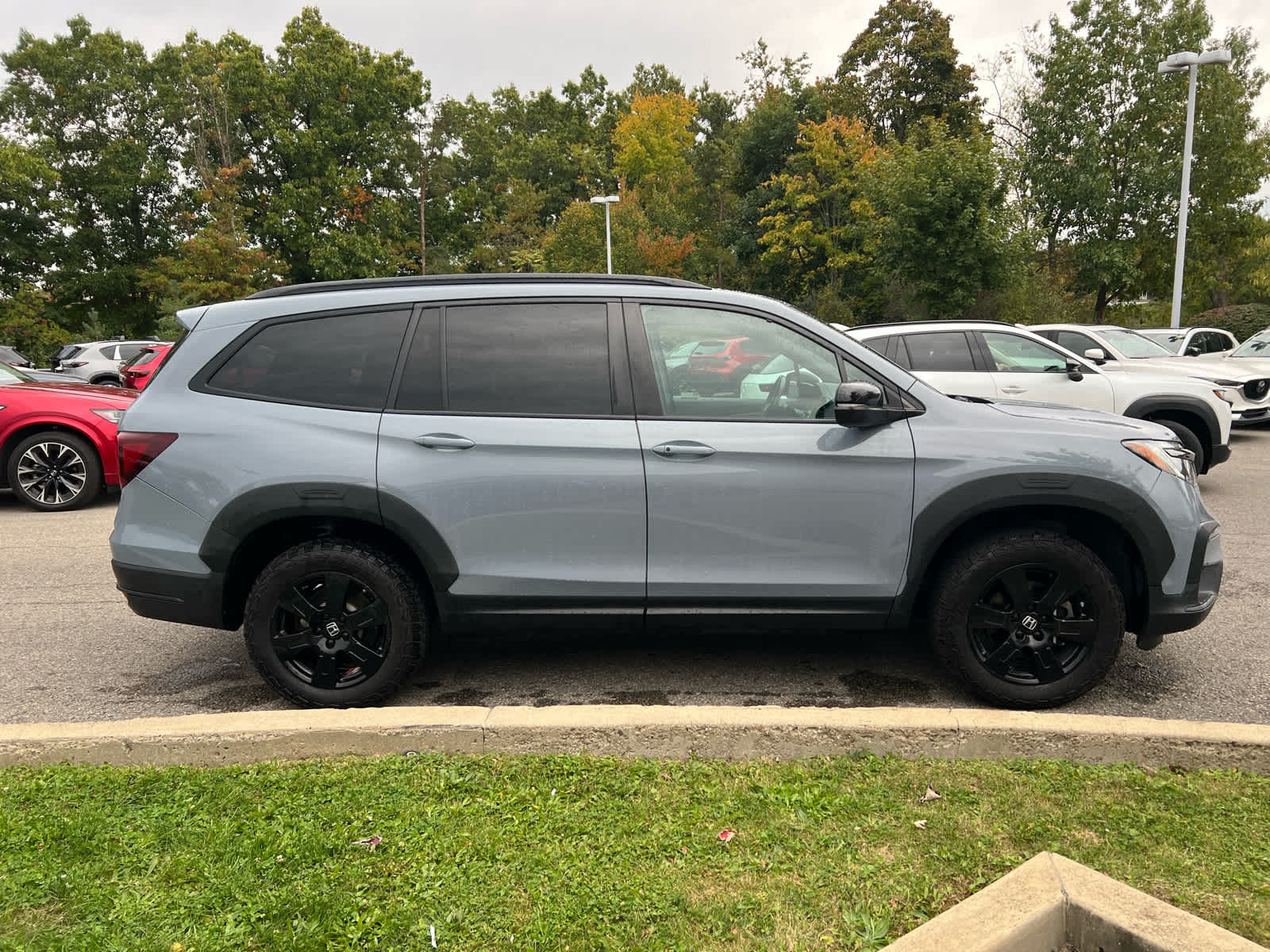 2022 Honda Pilot photo 6 of 16