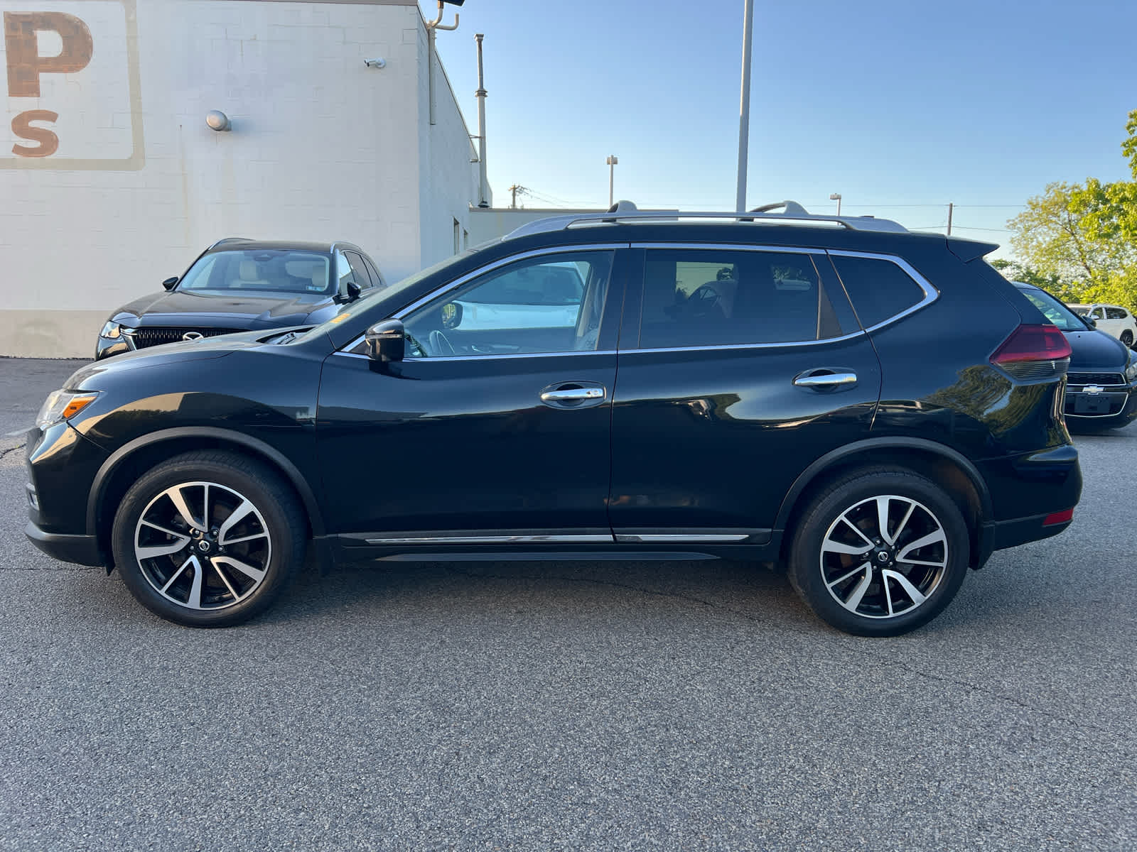 2019 Nissan Rogue SL - 1