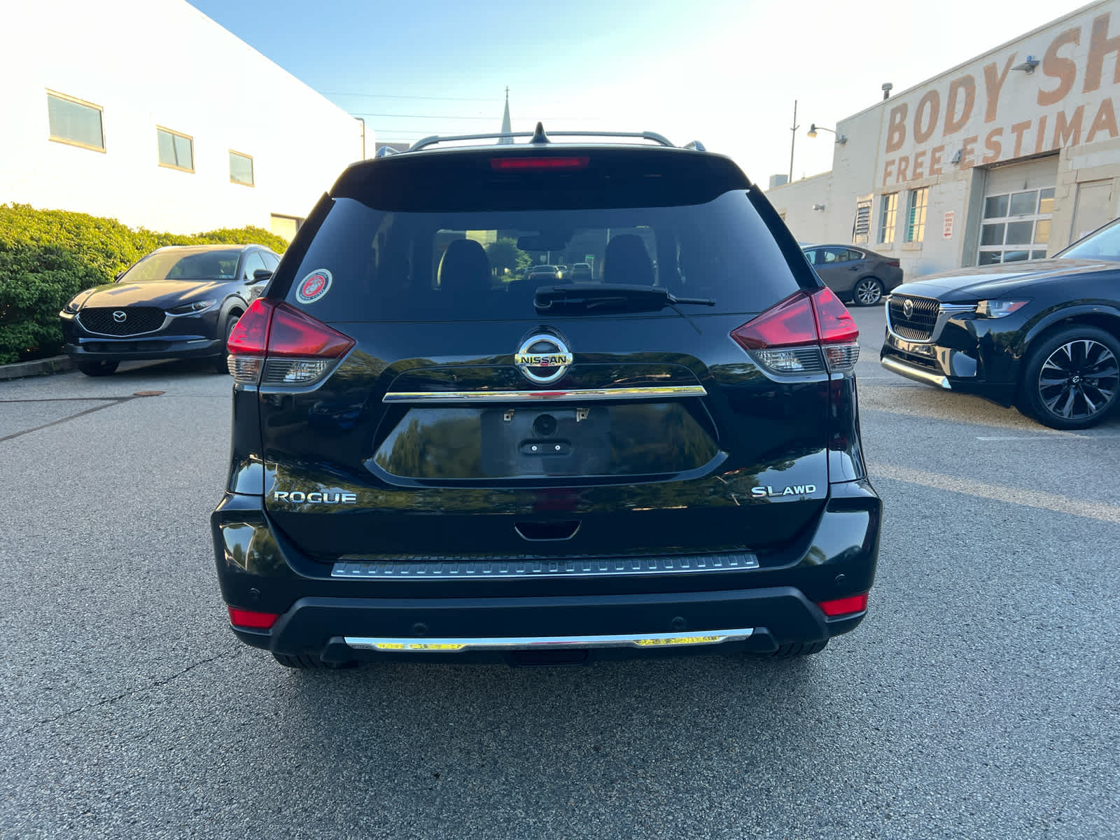 2019 Nissan Rogue SL - 3