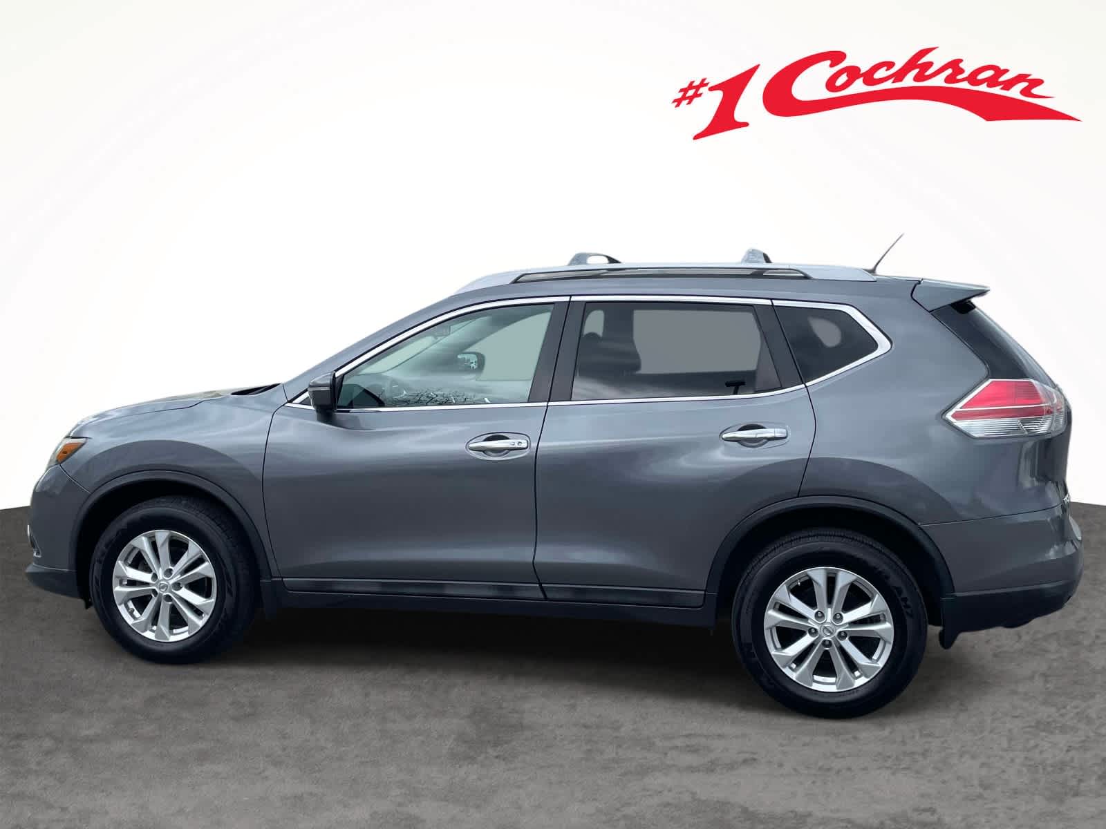 2015 Nissan Rogue SV - 9