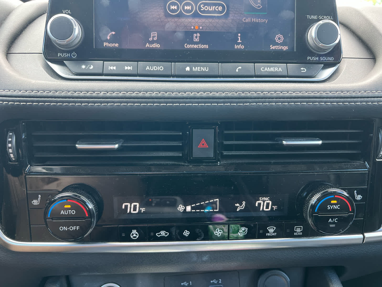 2021 Nissan Rogue photo 8 of 8